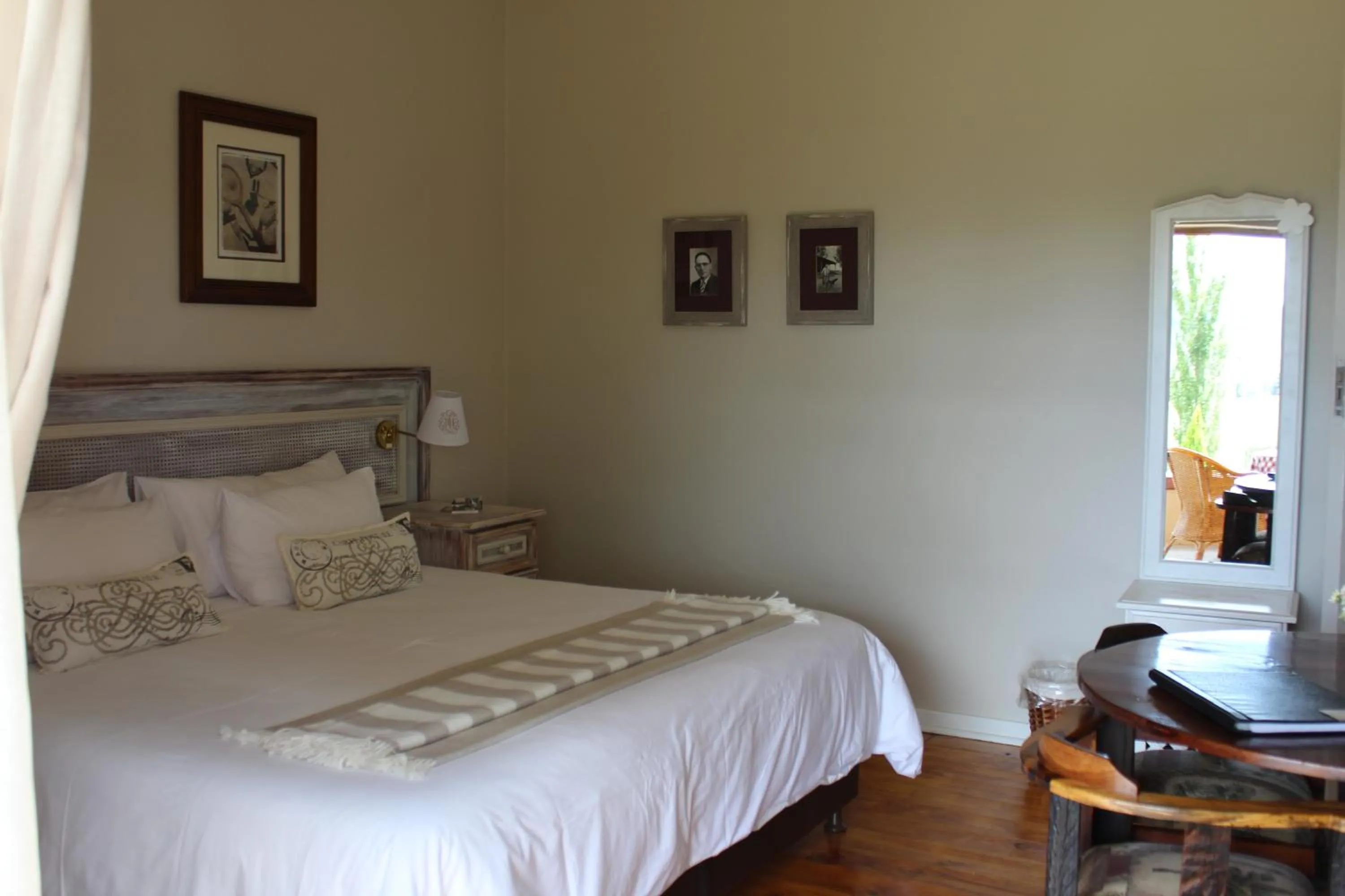 Bed in Oranje Guest Farm