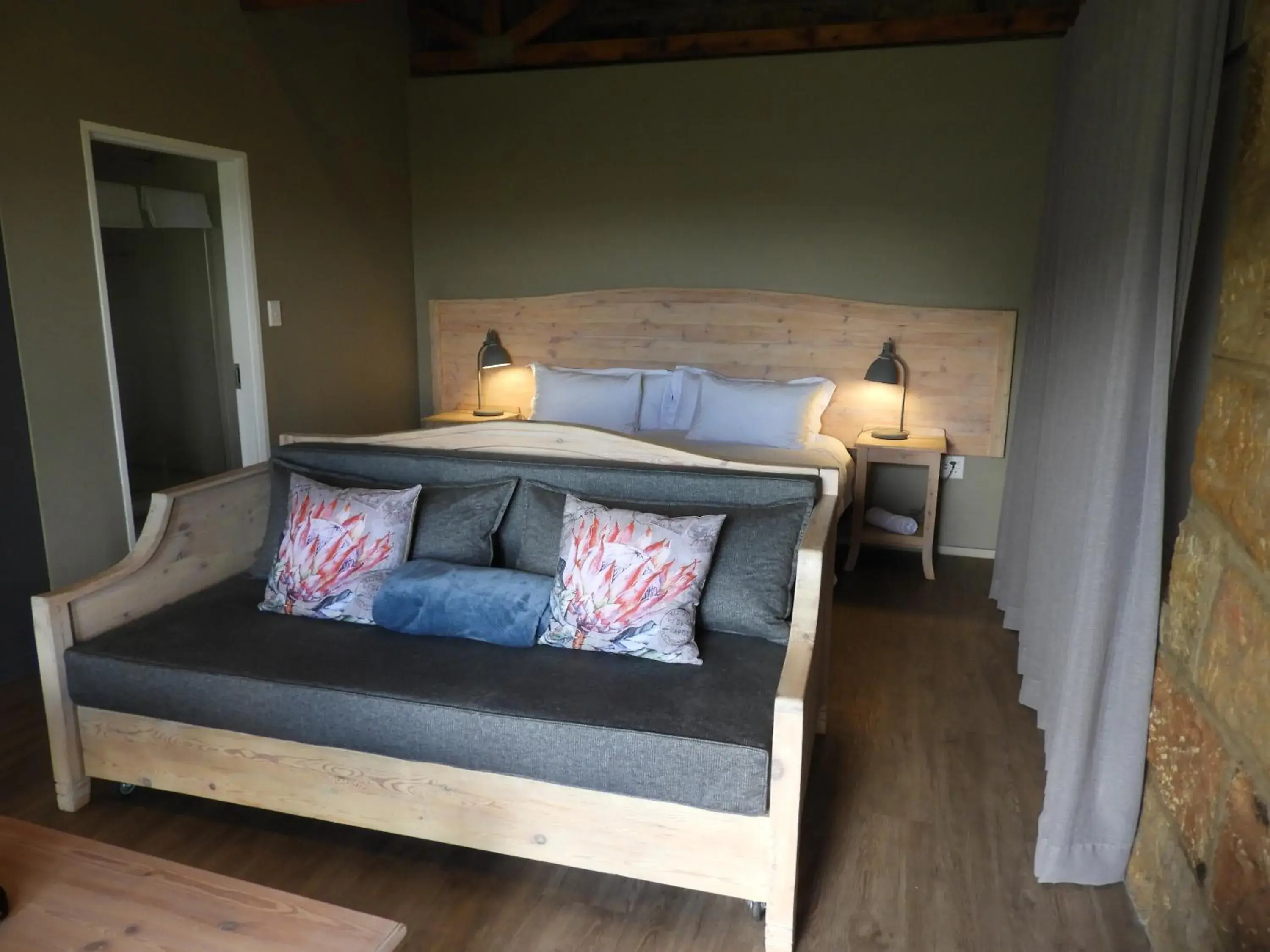 Superior Chalet in Oranje Guest Farm Superior Chalet in Oranje Guest Farm