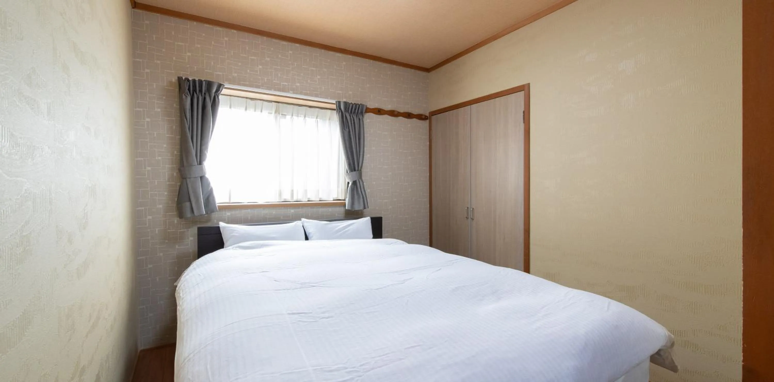 Photo of the whole room, Bed in Tabist Yamaga Onsen Yuyado Izumi