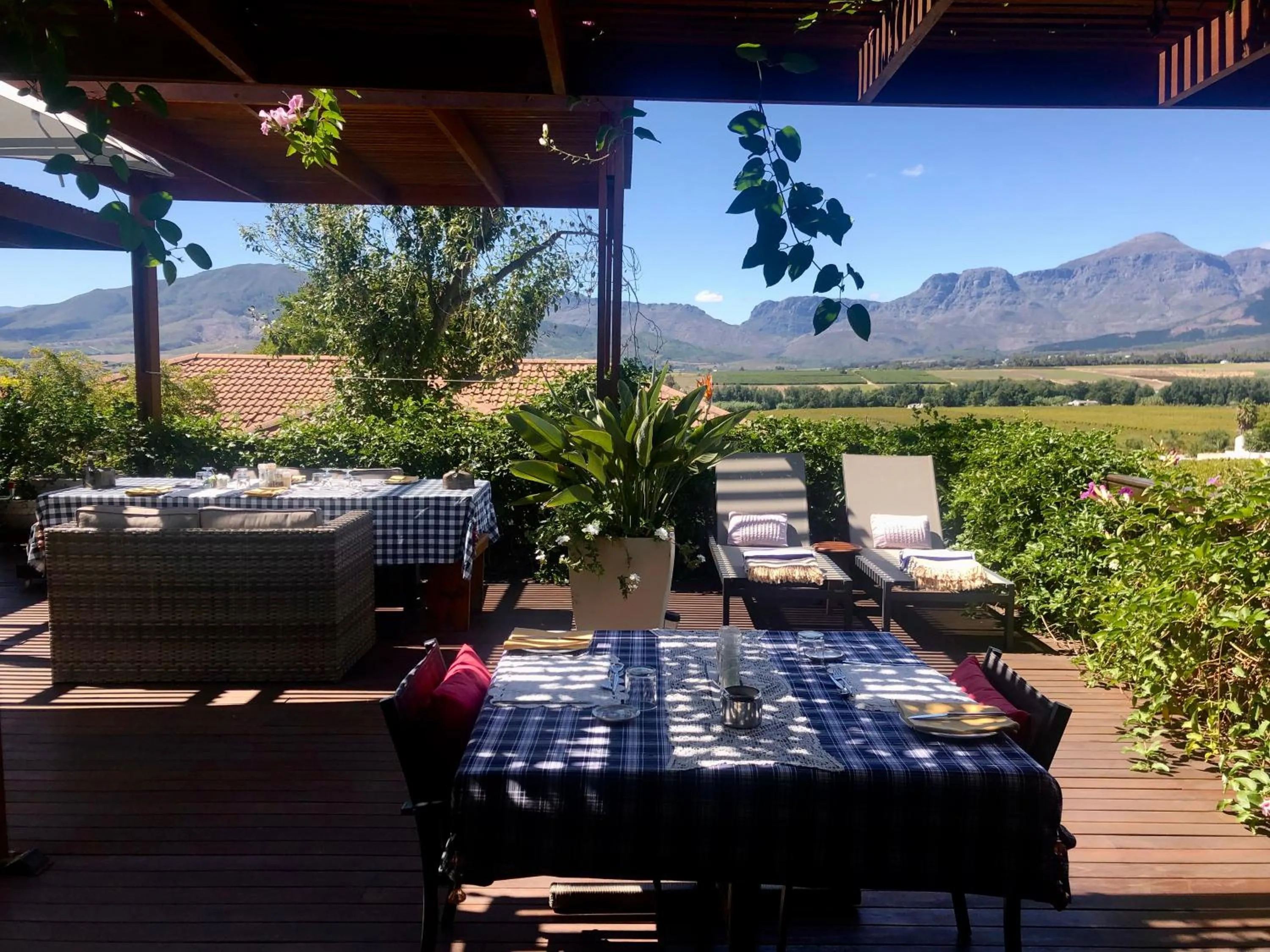 Patio in Wellington Country House