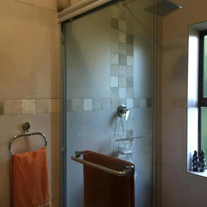 Shower in Wellington Country House