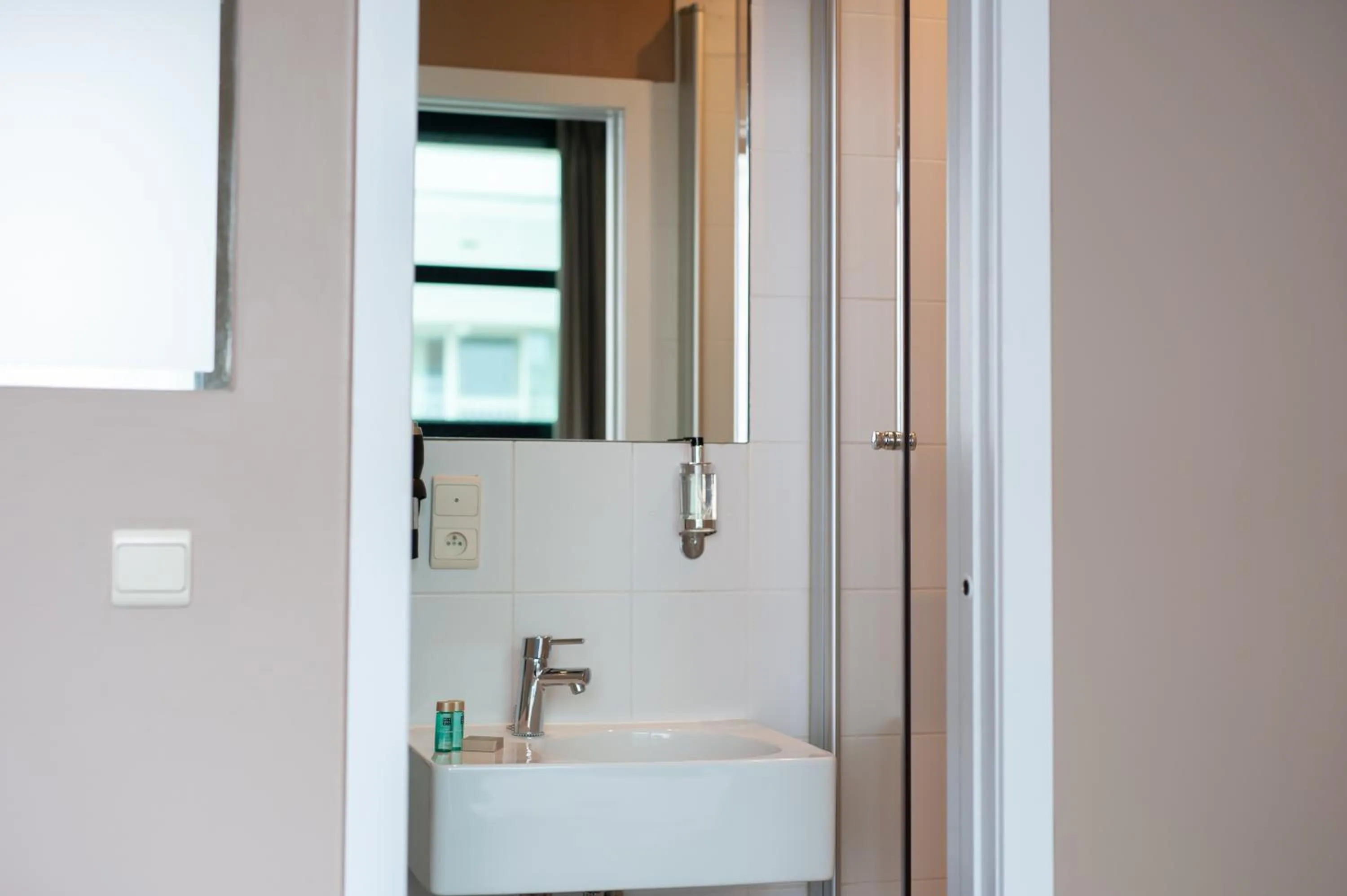 Bathroom in Hotel Docklands Antwerpen