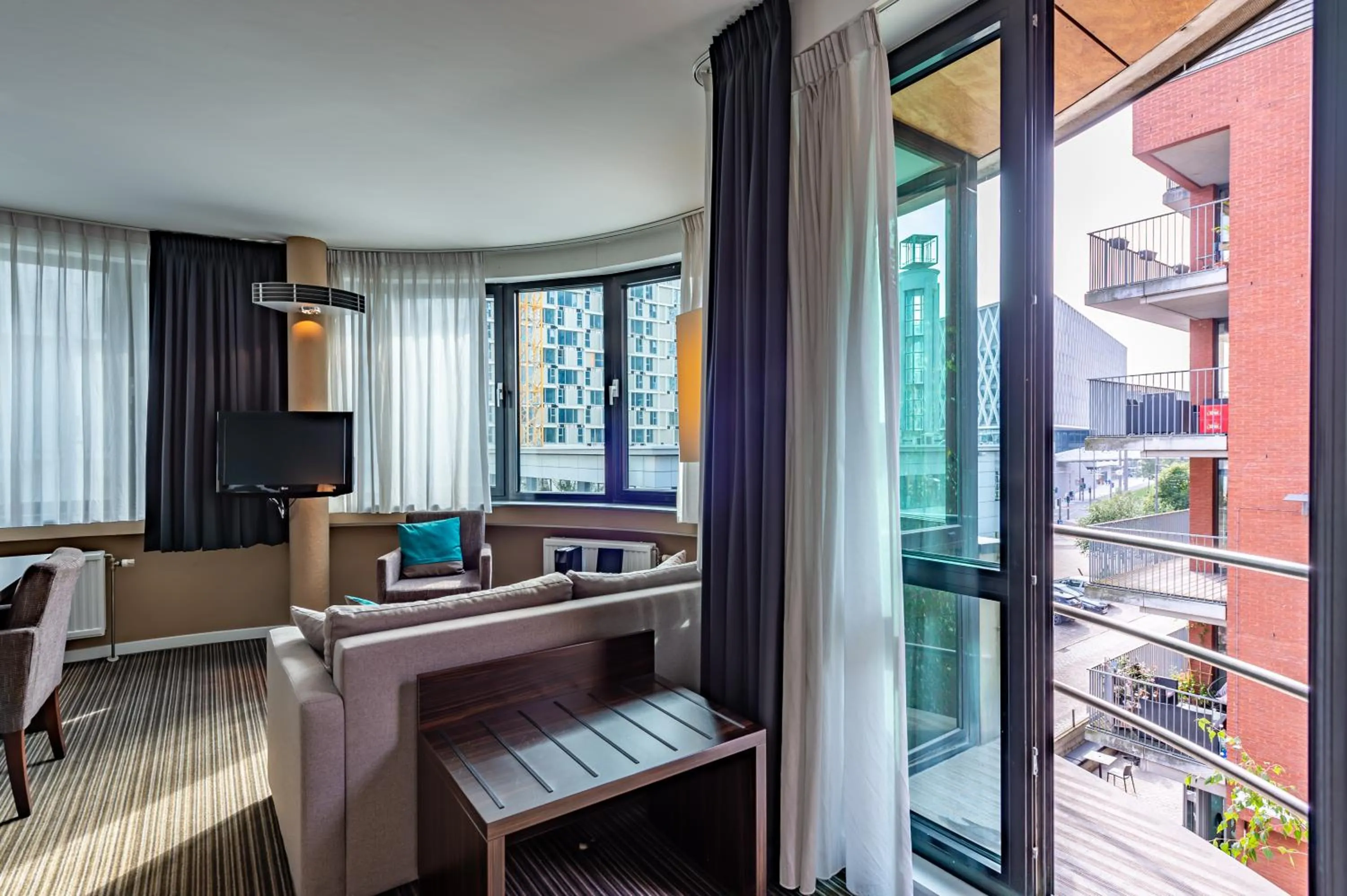 Photo of the whole room in Hotel Docklands Antwerpen