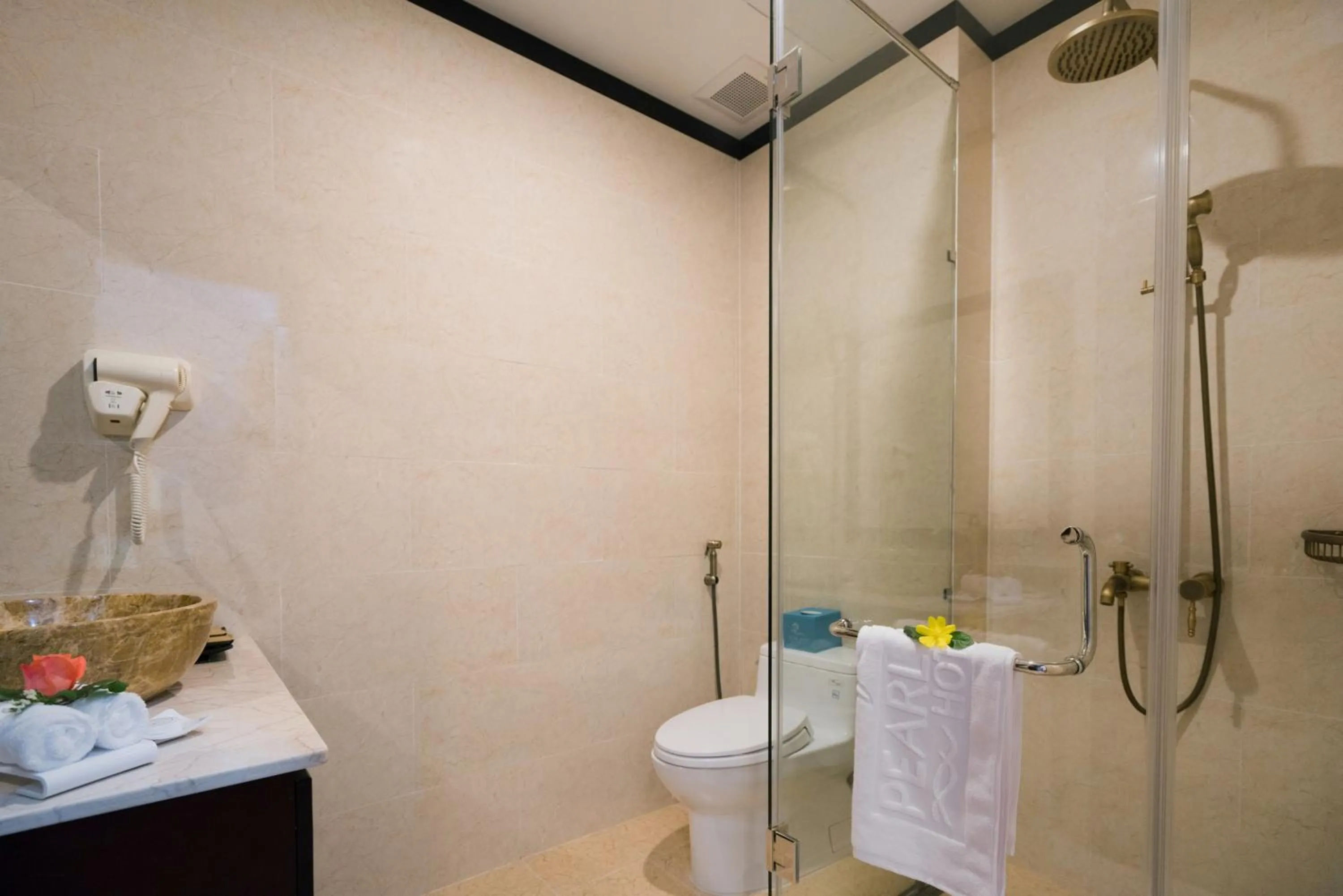 Bathroom in Pearl River Hoi An Hotel & Spa