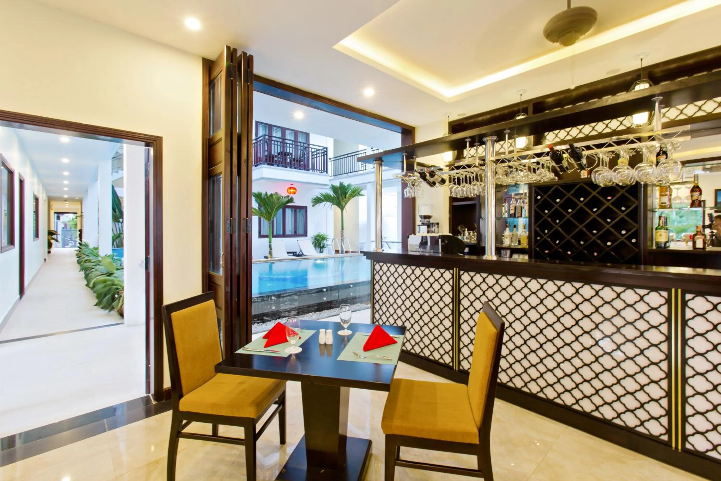 Lounge or bar in Pearl River Hoi An Hotel & Spa