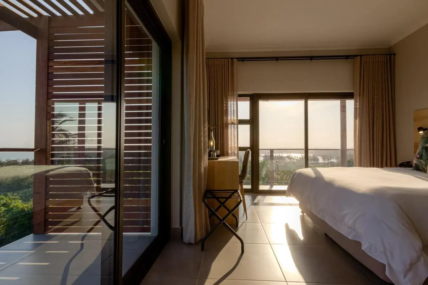 Double Room in The Ridge Guesthouse Double Room in The Ridge Guesthouse