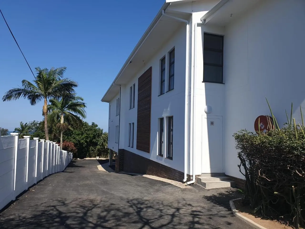 Property building in The Ridge Guesthouse