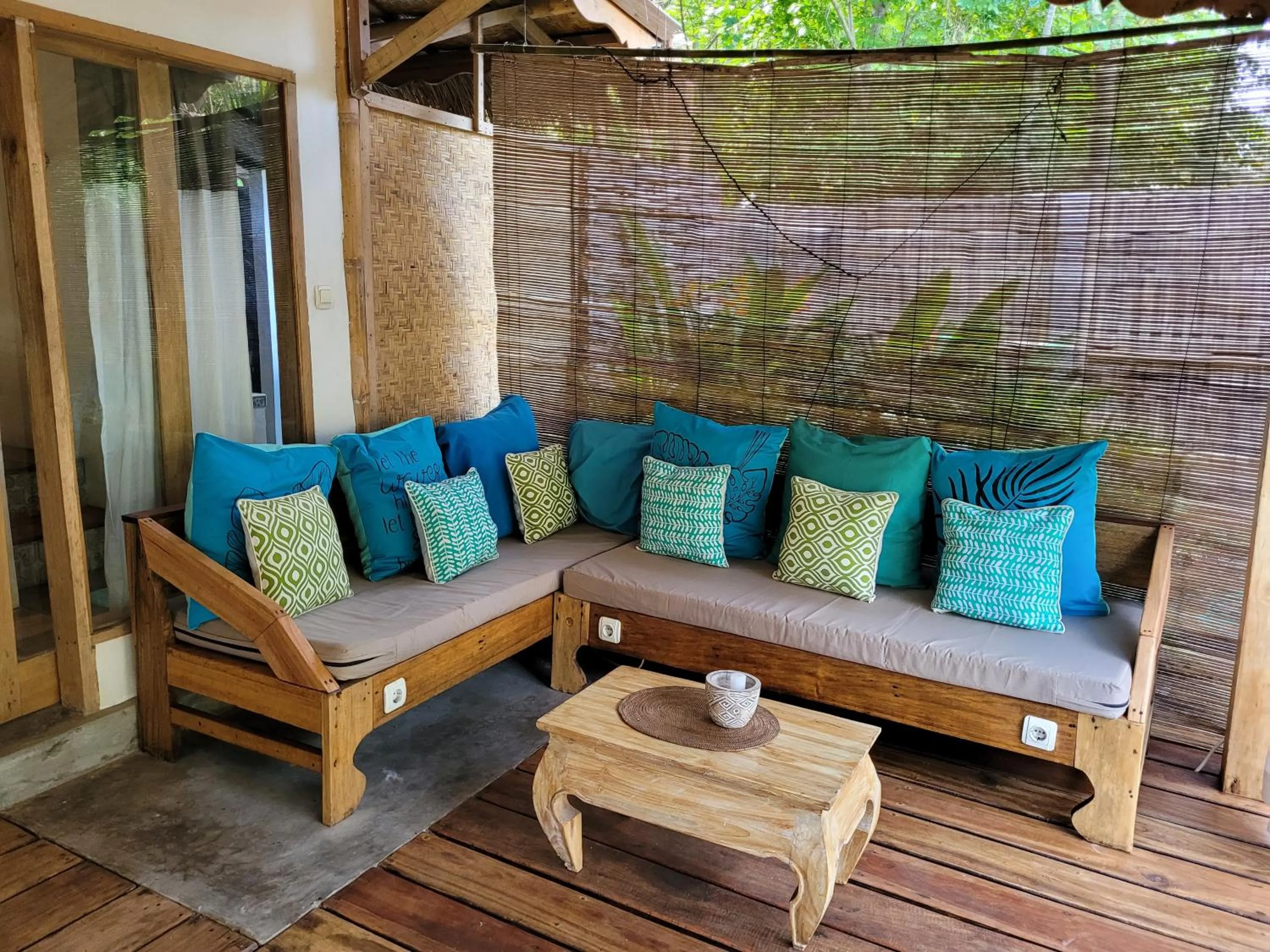 Patio in Gili Matiki