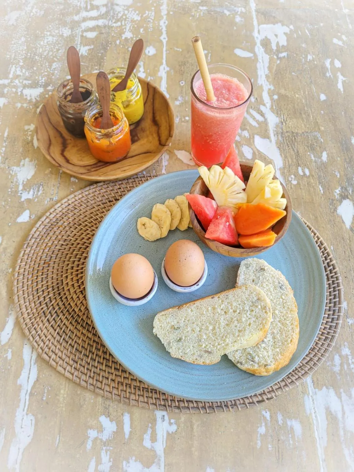 Breakfast in Gili Matiki