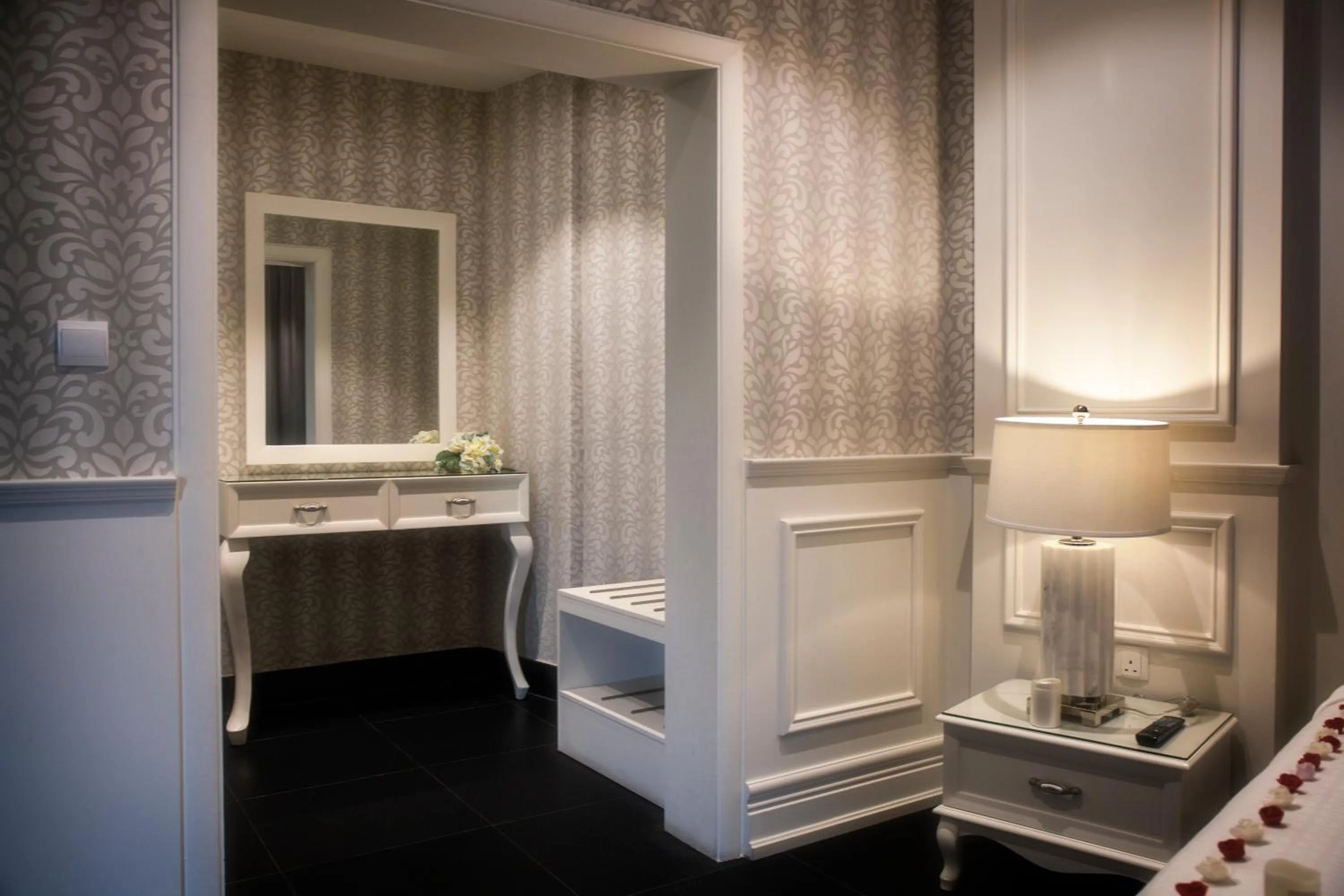 Photo of the whole room in Aswar Boutique Hotel