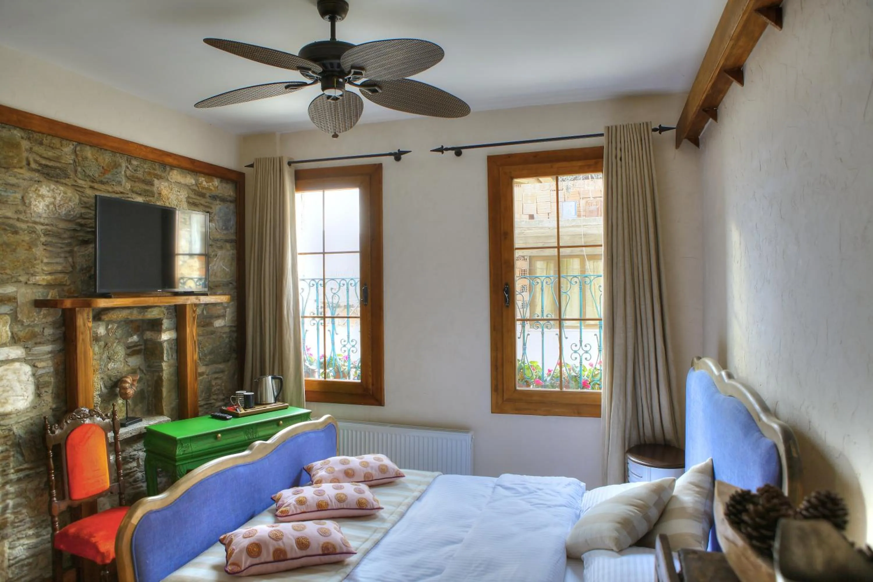 Activities, Bed in Ibri Hotel