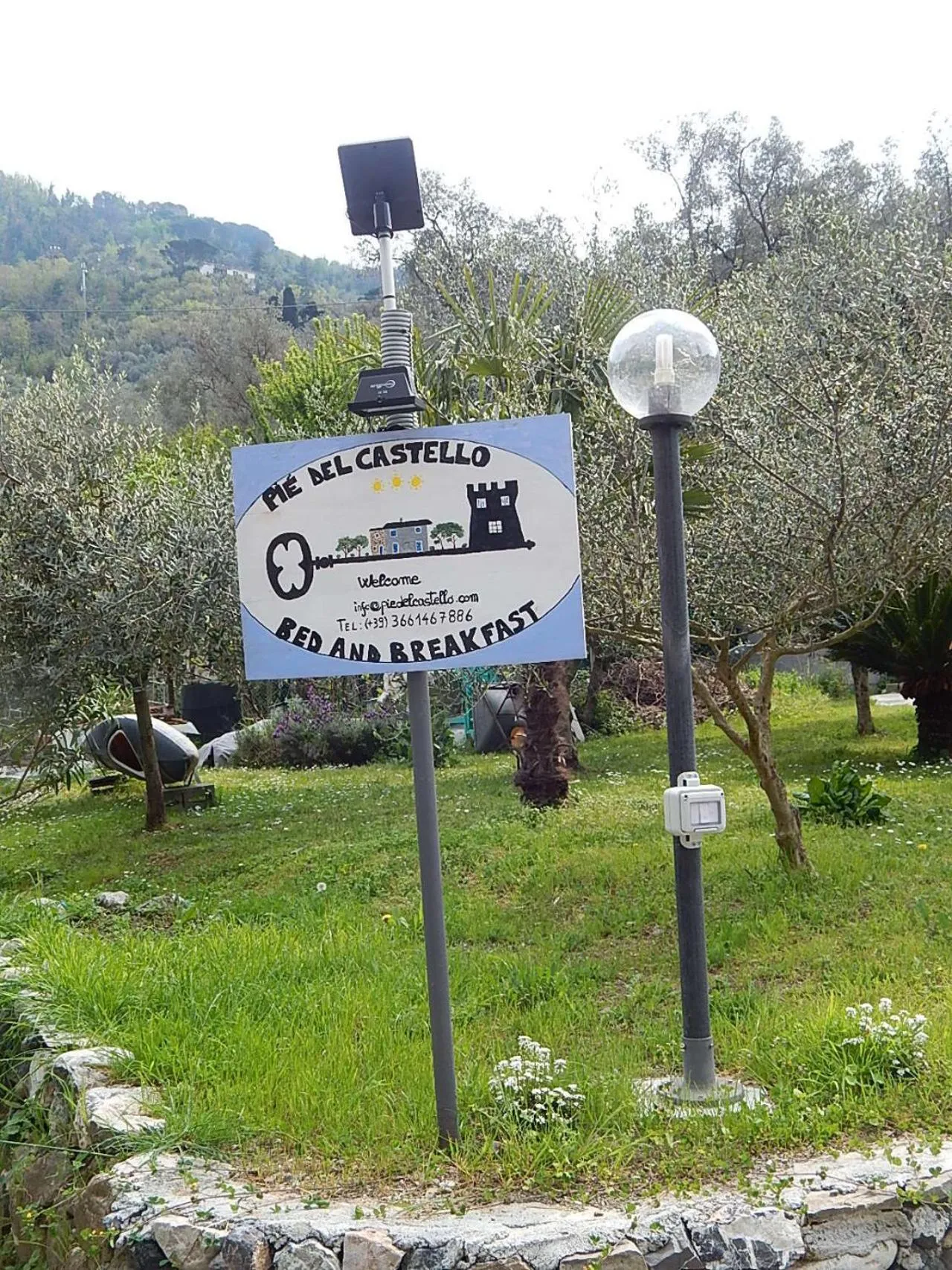 Property logo or sign in B&B Piè del Castello