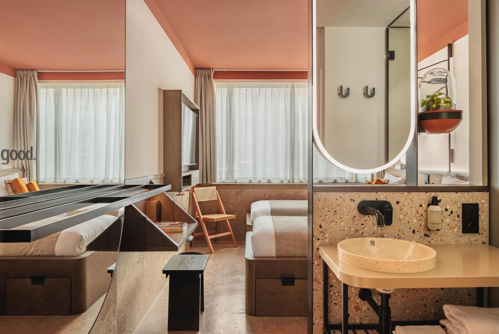 Bed in The Usual Brussels