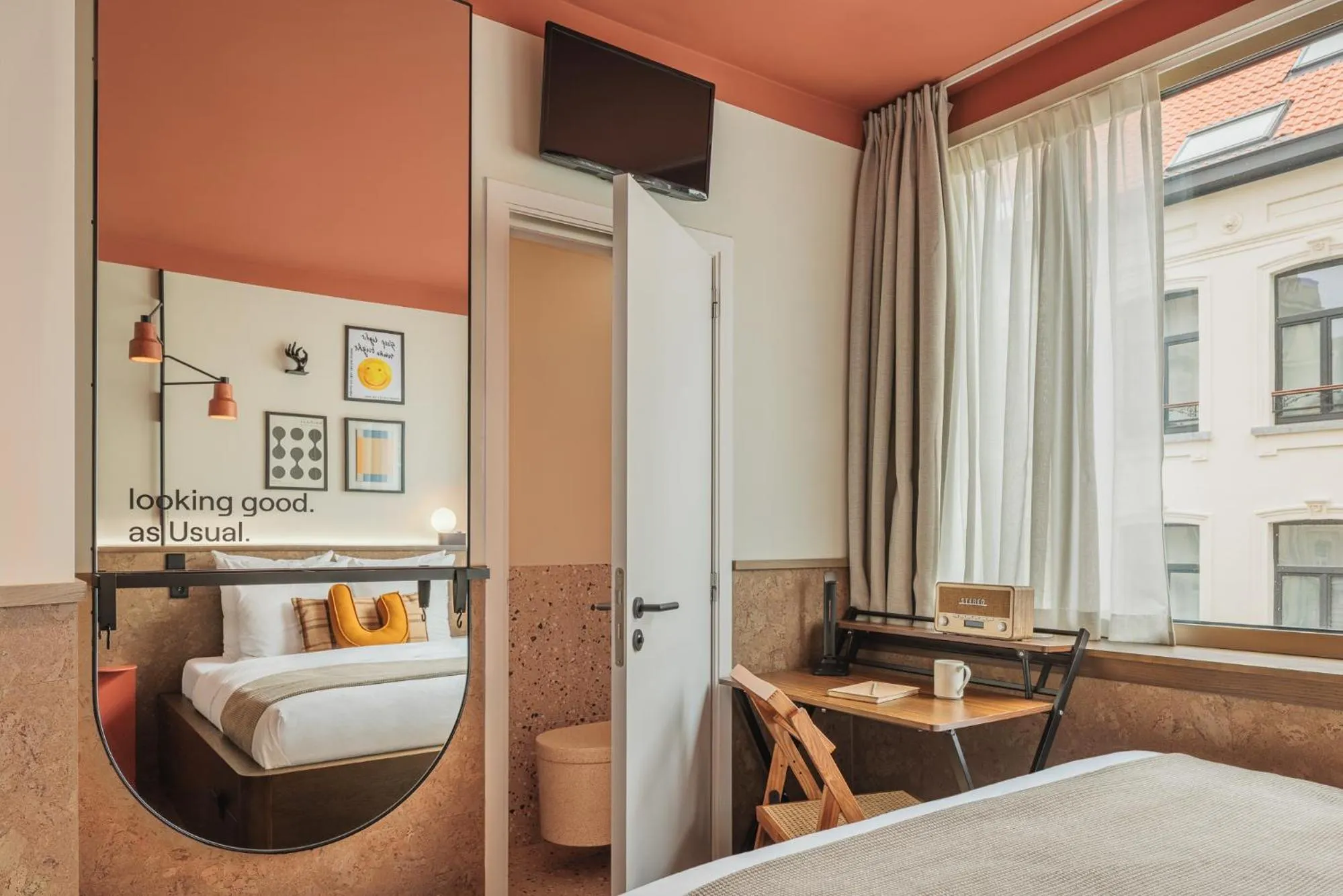 Bed in The Usual Brussels