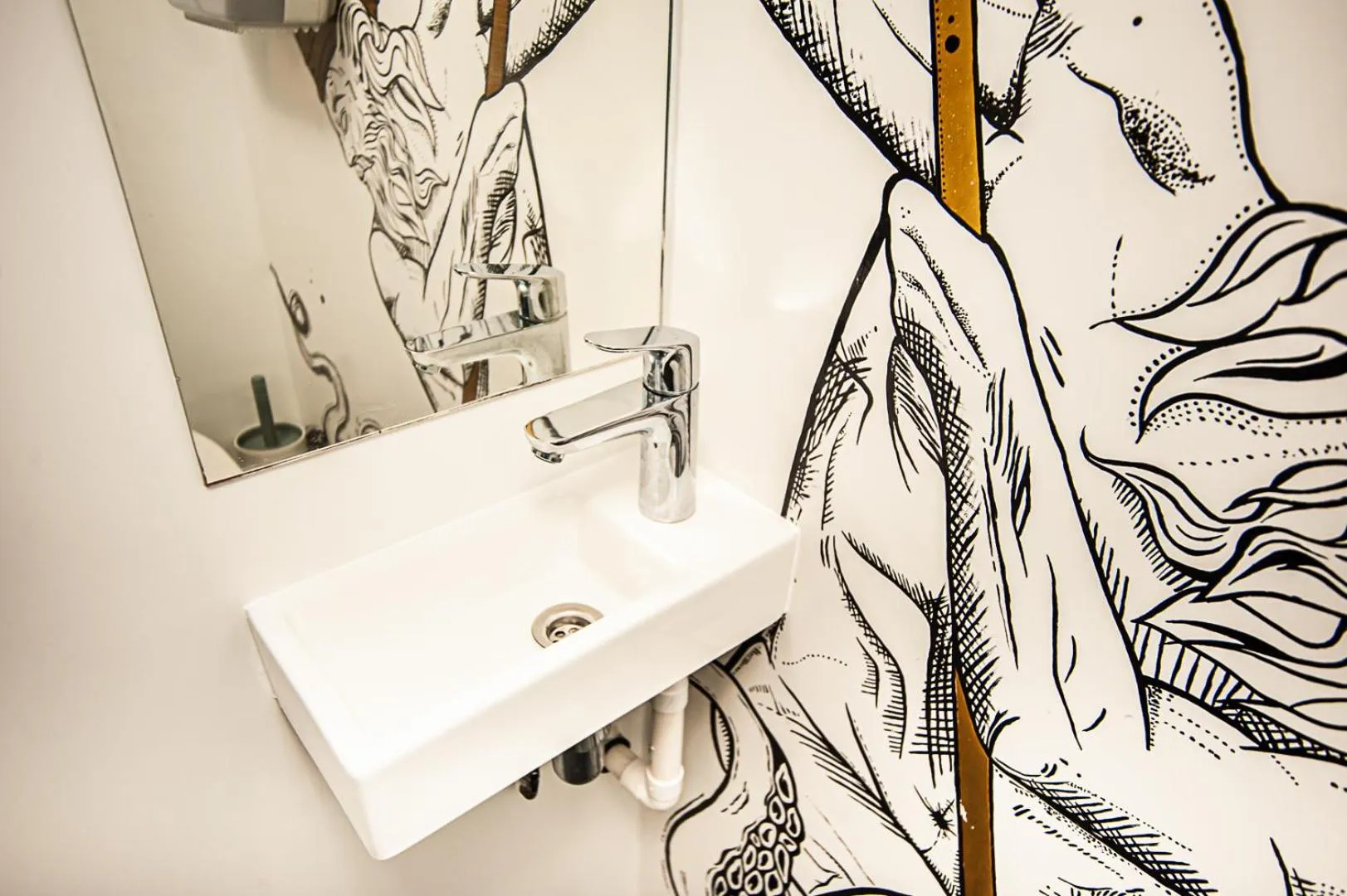 Bathroom in Neptune Boatique Hotel Amsterdam OLD