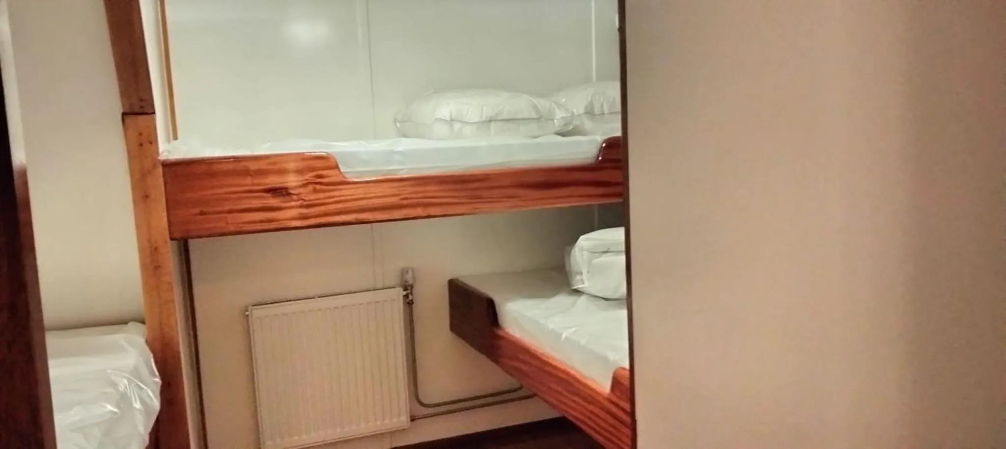 Bed in Neptune Boatique Hotel Amsterdam OLD