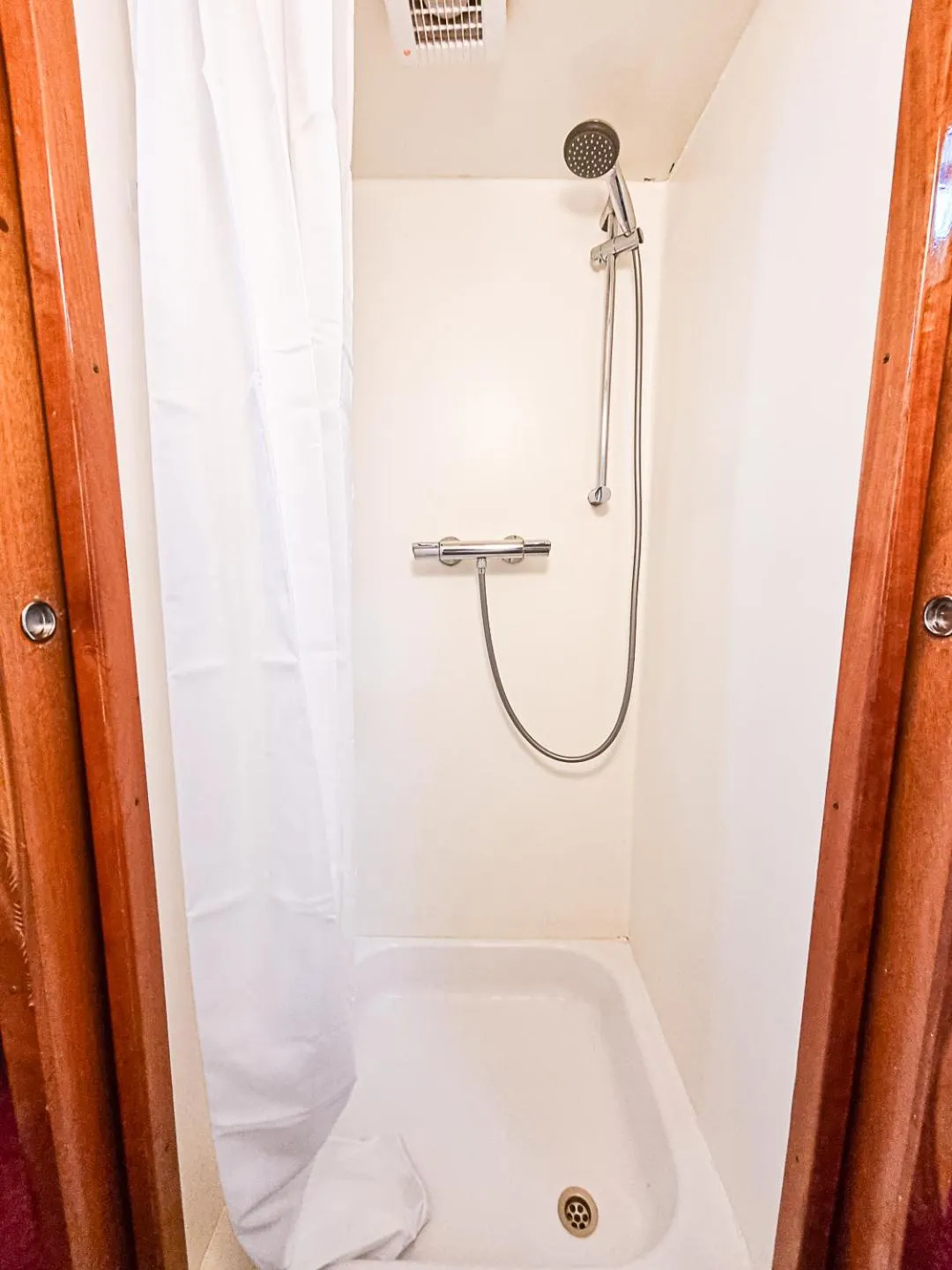 Shower in The Cabin @ MPS Noorderzon