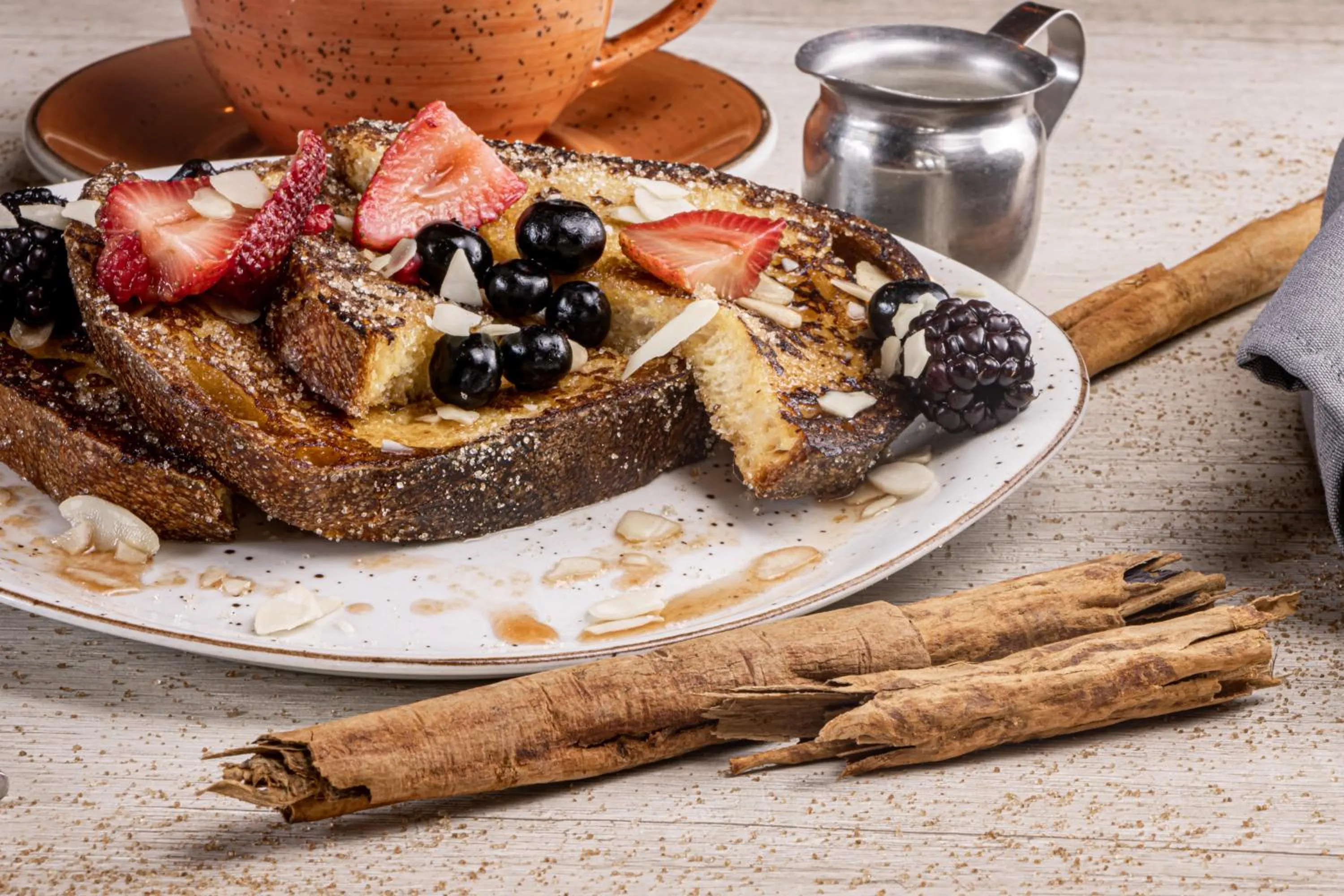 Guests in TRYP by Wyndham San Luis Potosi Hotel & Suites