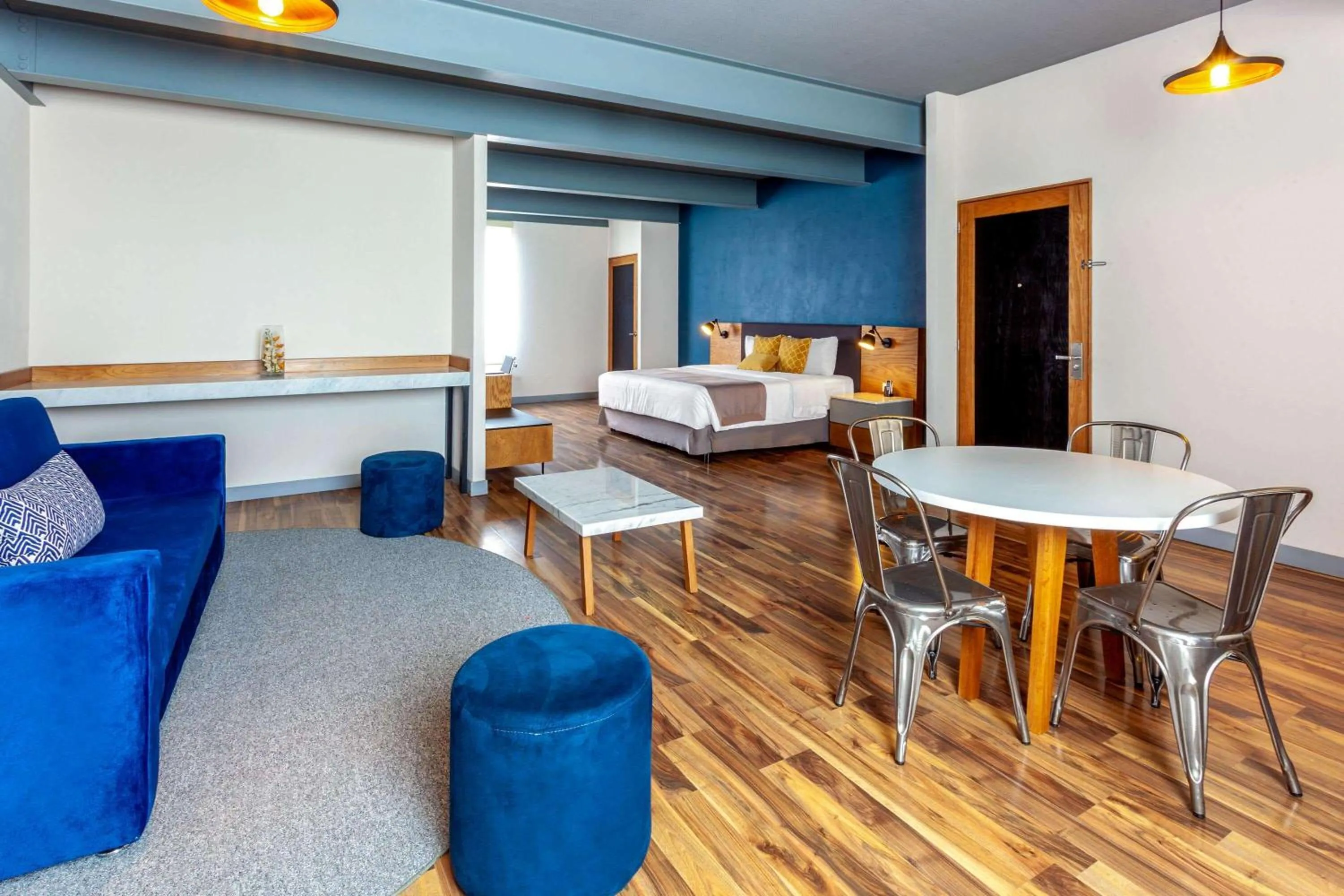 Photo of the whole room in TRYP by Wyndham San Luis Potosi Hotel & Suites
