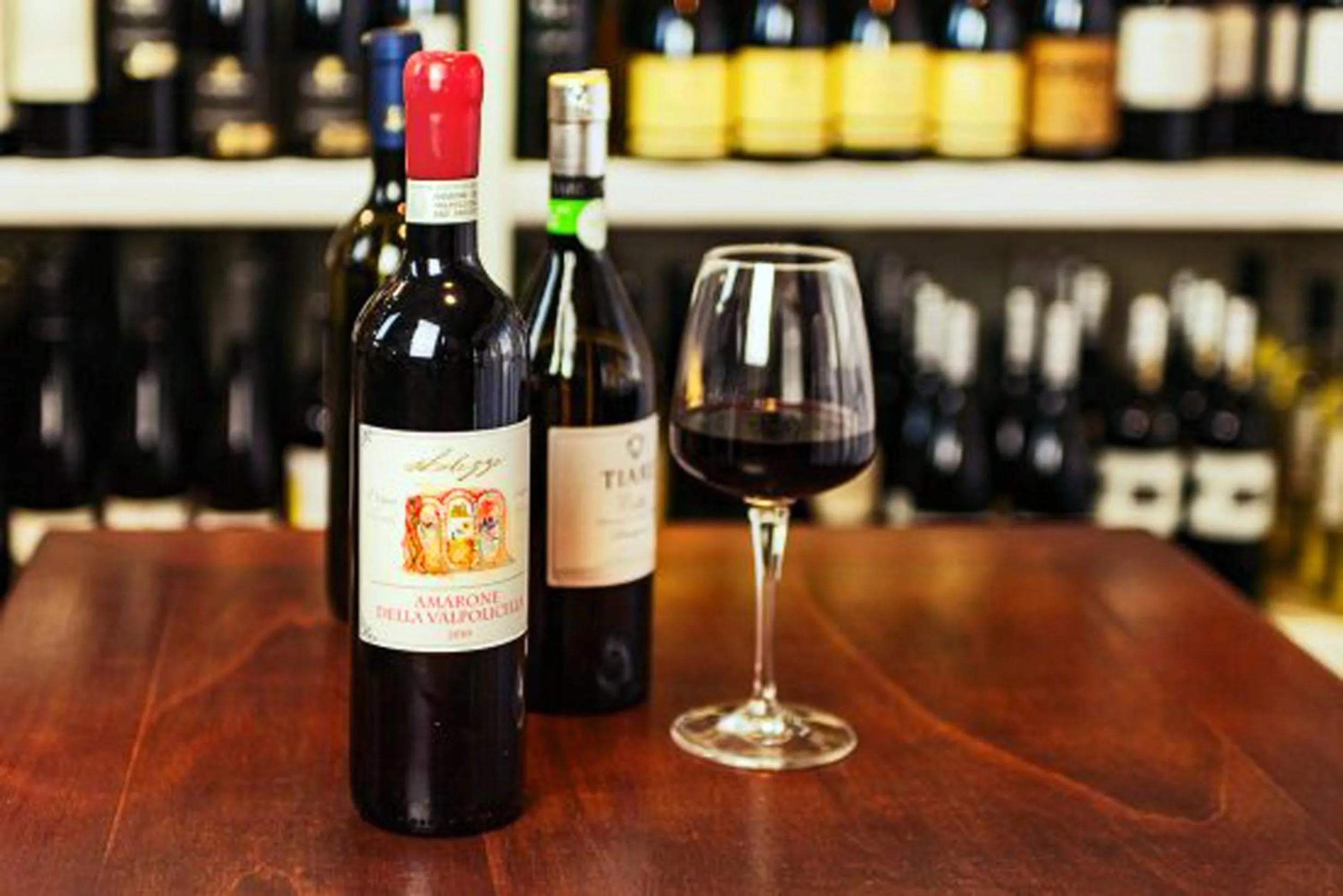 Restaurant/places to eat in Home Sorbara "Luxury Home"