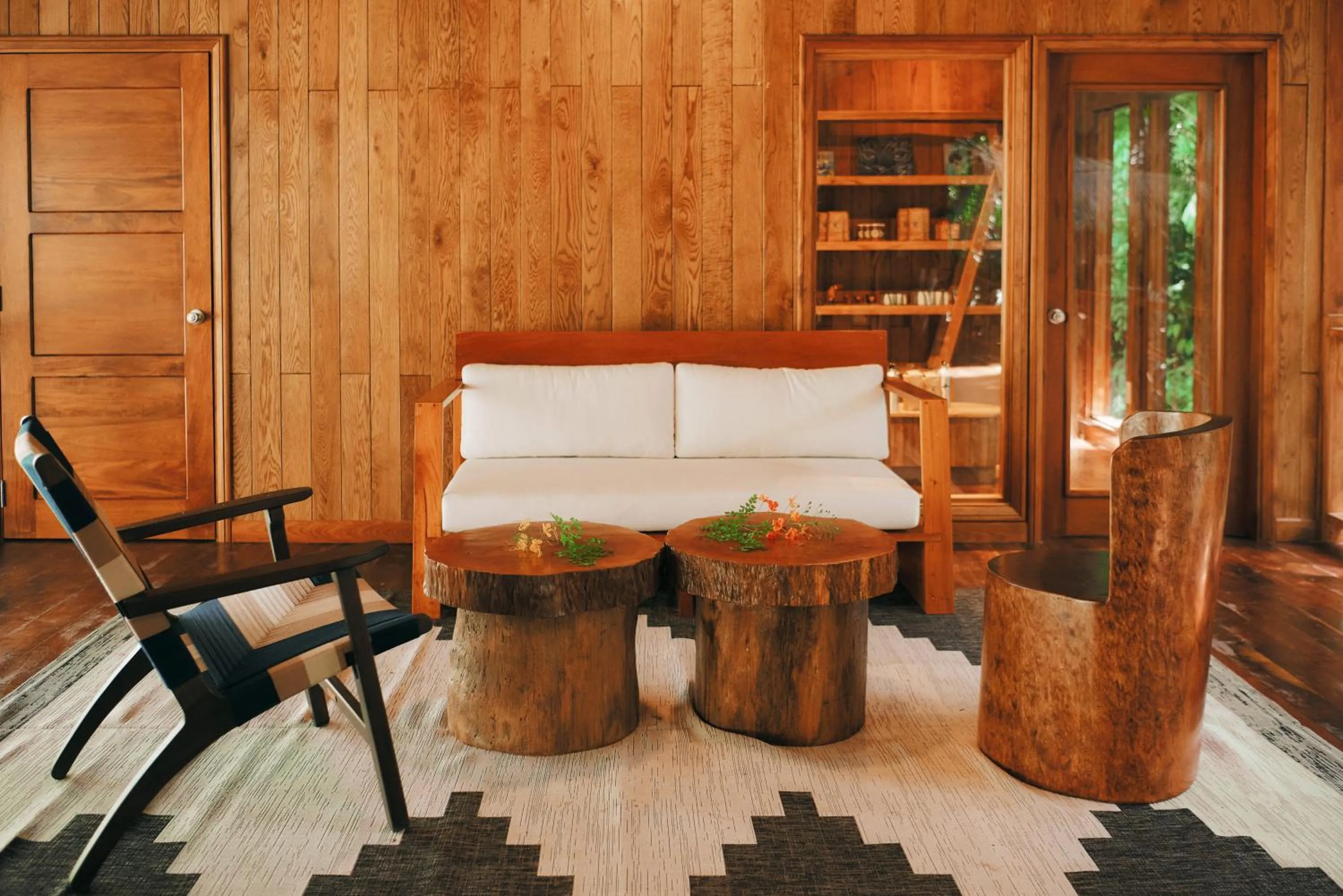 Lobby or reception in Chan Chich Lodge