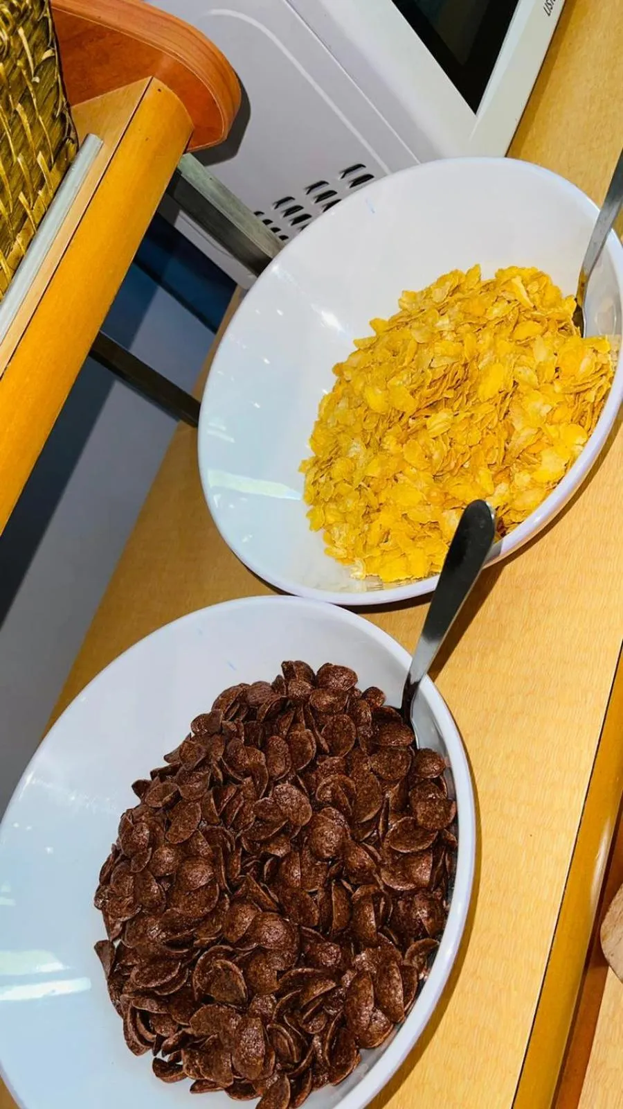 Breakfast in initial by balladins Saint-Quentin / Gauchy