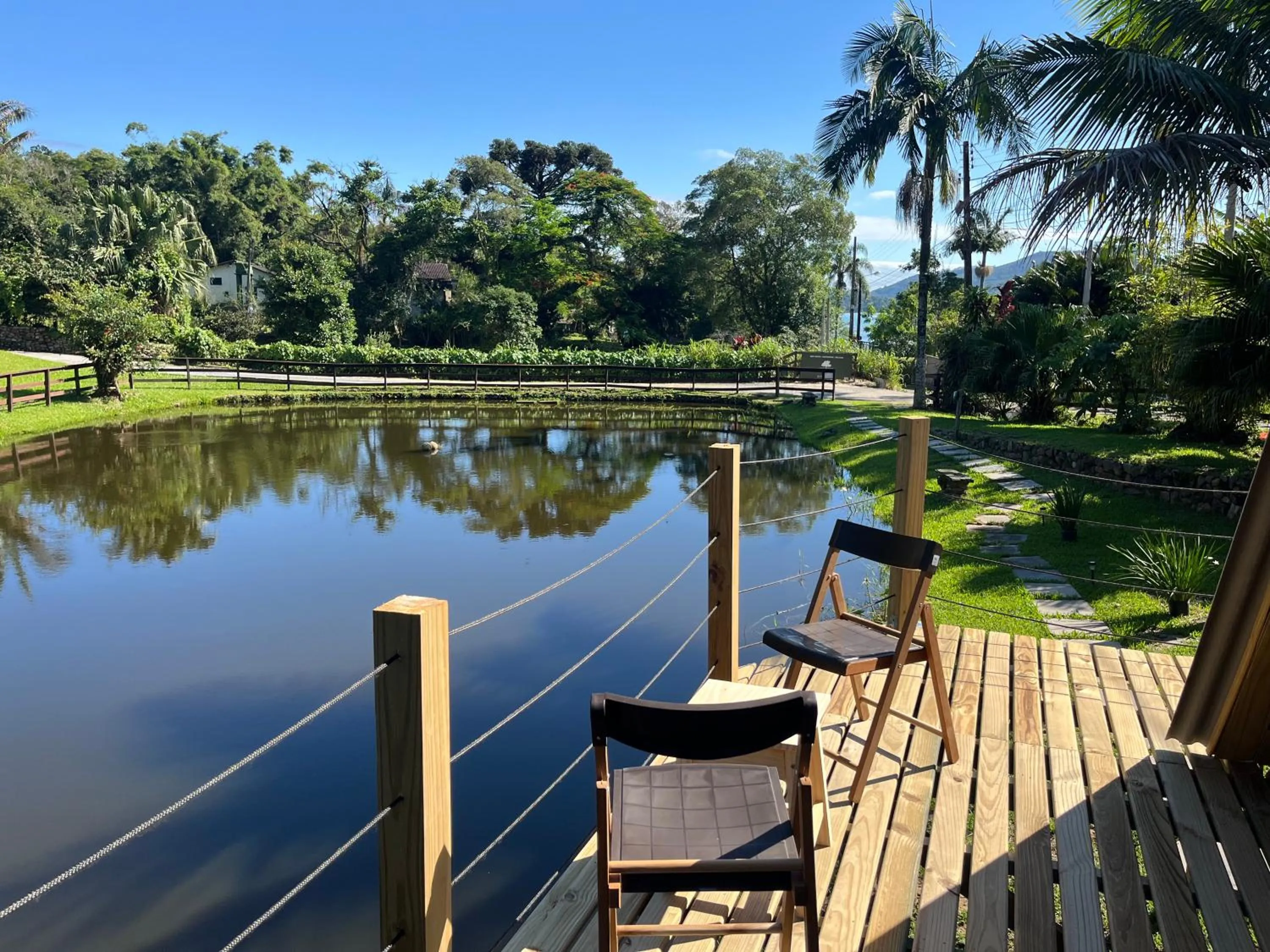 Lake view in Pousada Nosso Bosque