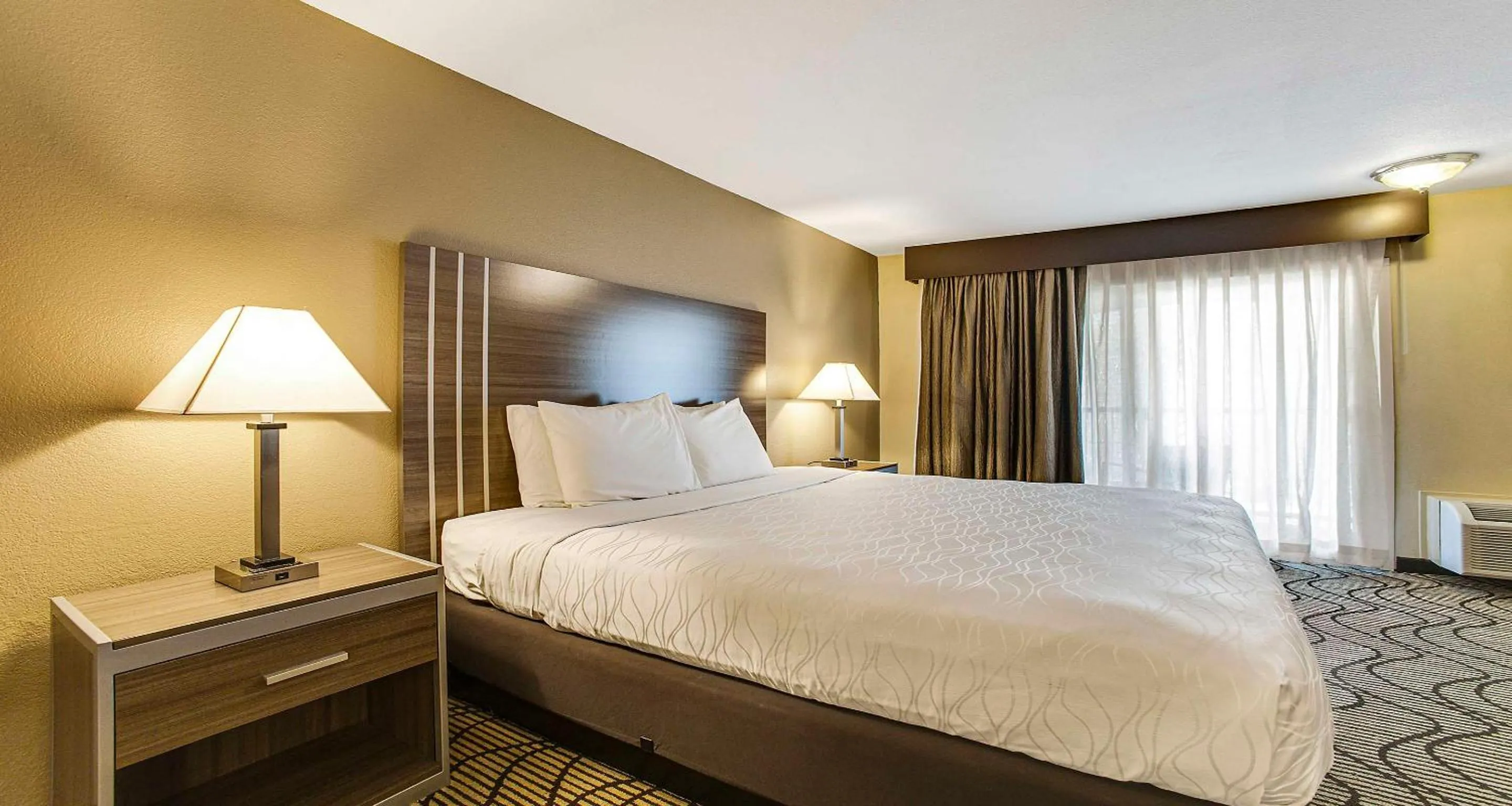 Bedroom, Bed in SureStay Plus Hotel by Best Western Sacramento North
