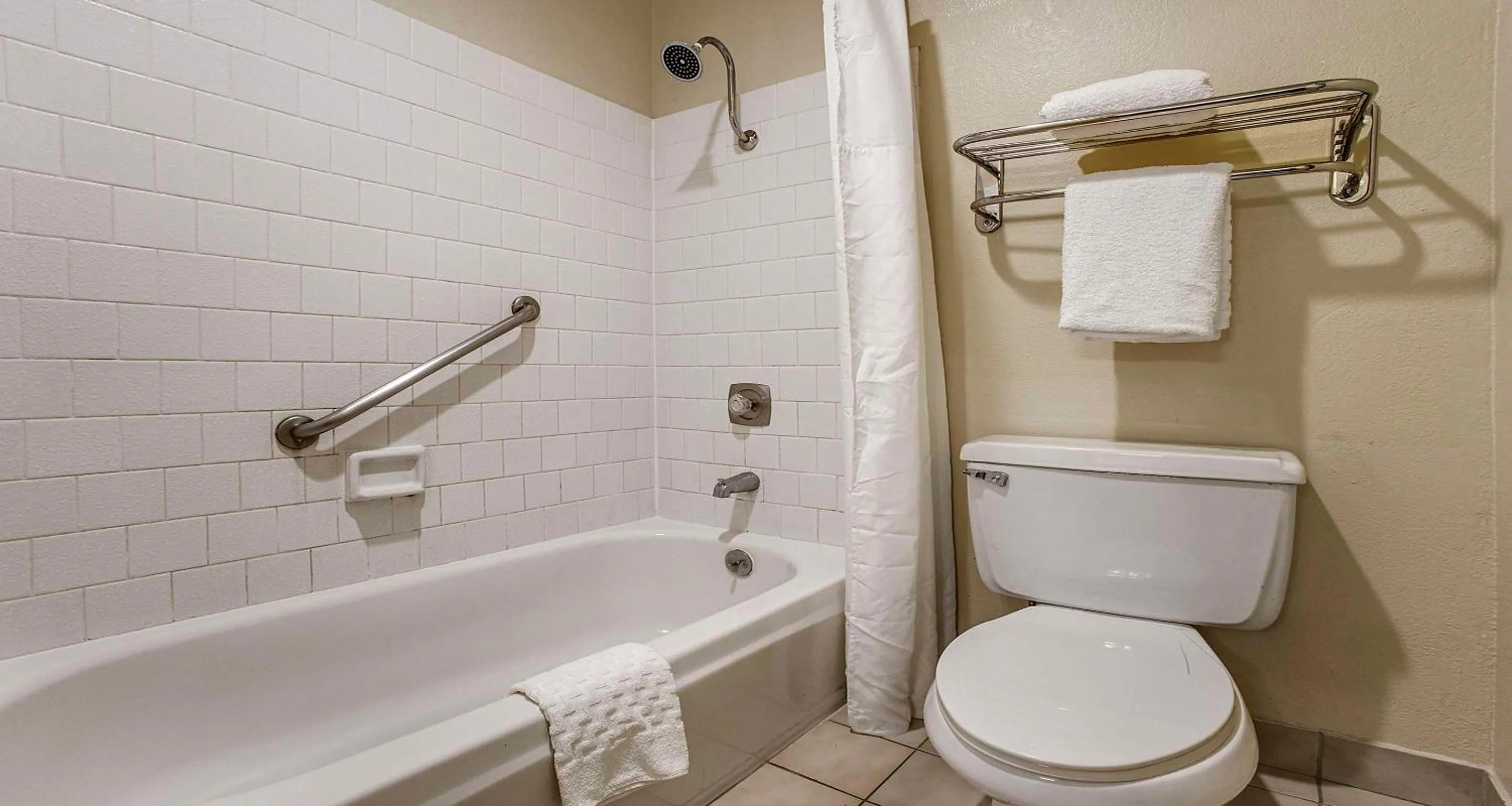 Bathroom in SureStay Plus Hotel by Best Western Sacramento North