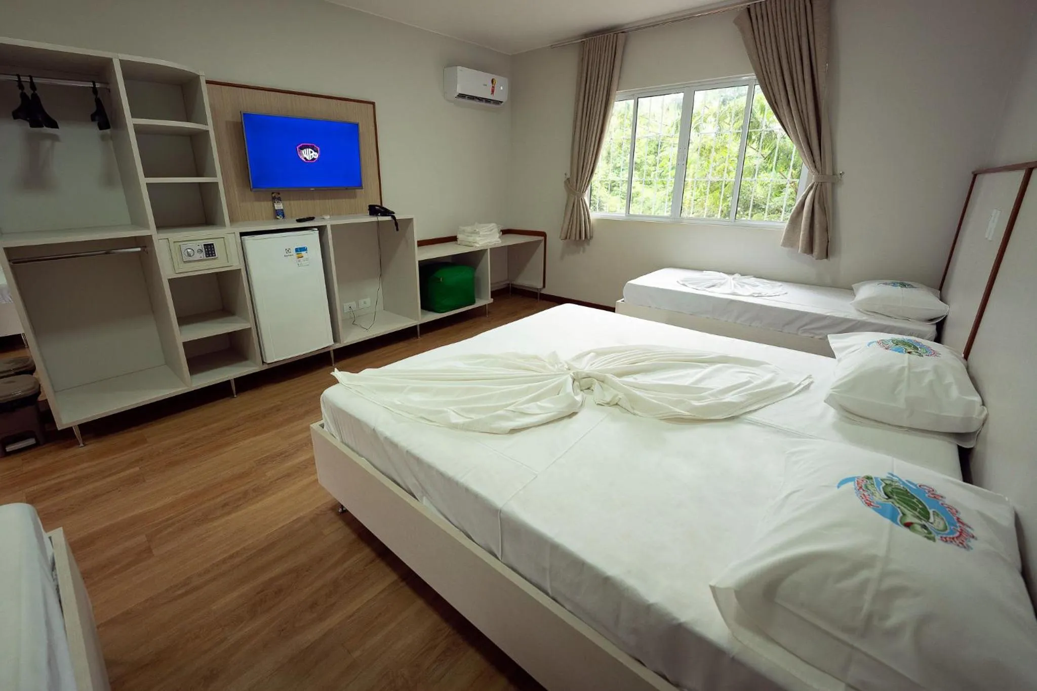 Bed in Ody Park Resort Hotel