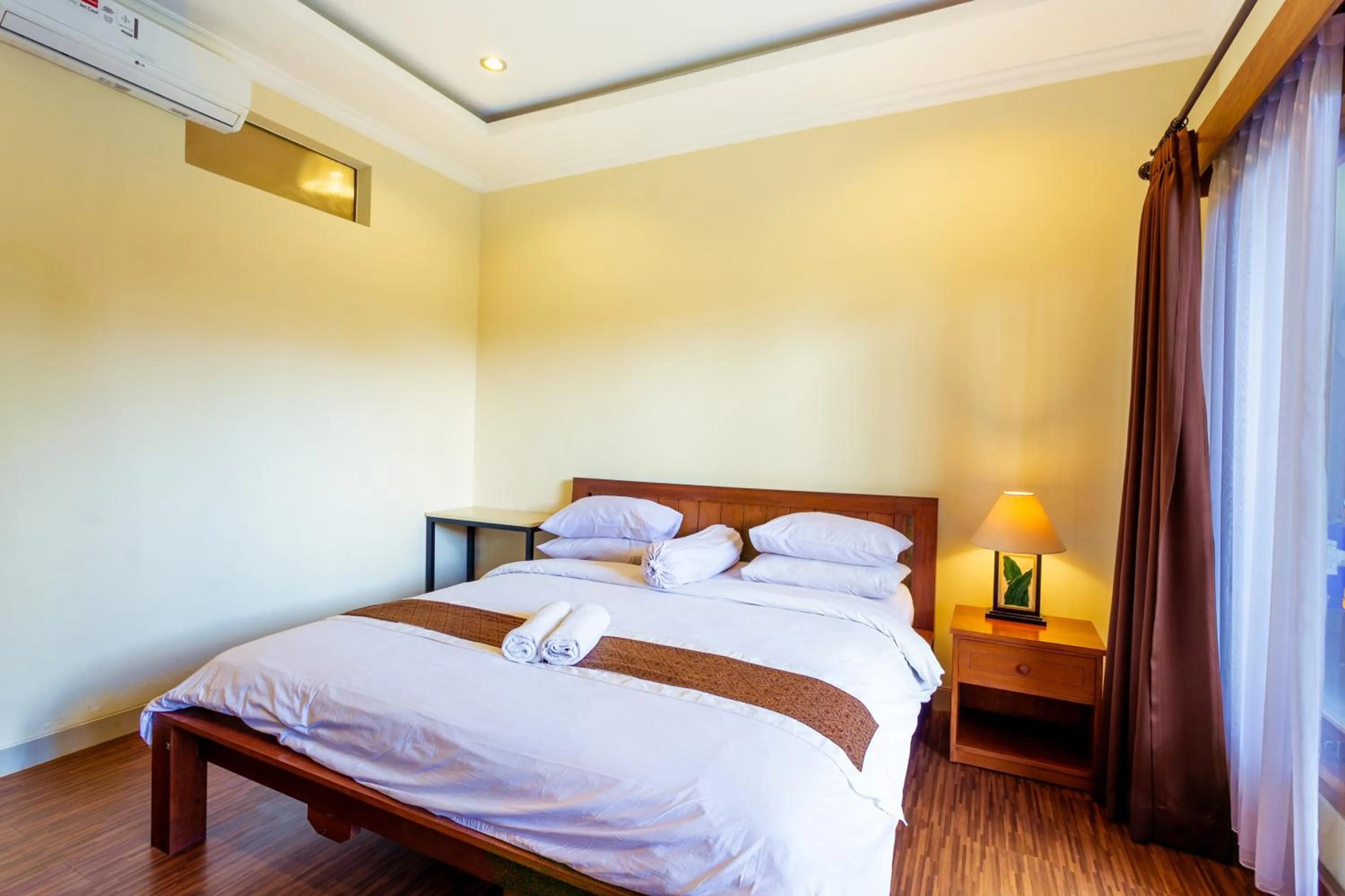 Bed in Sakura Guest House