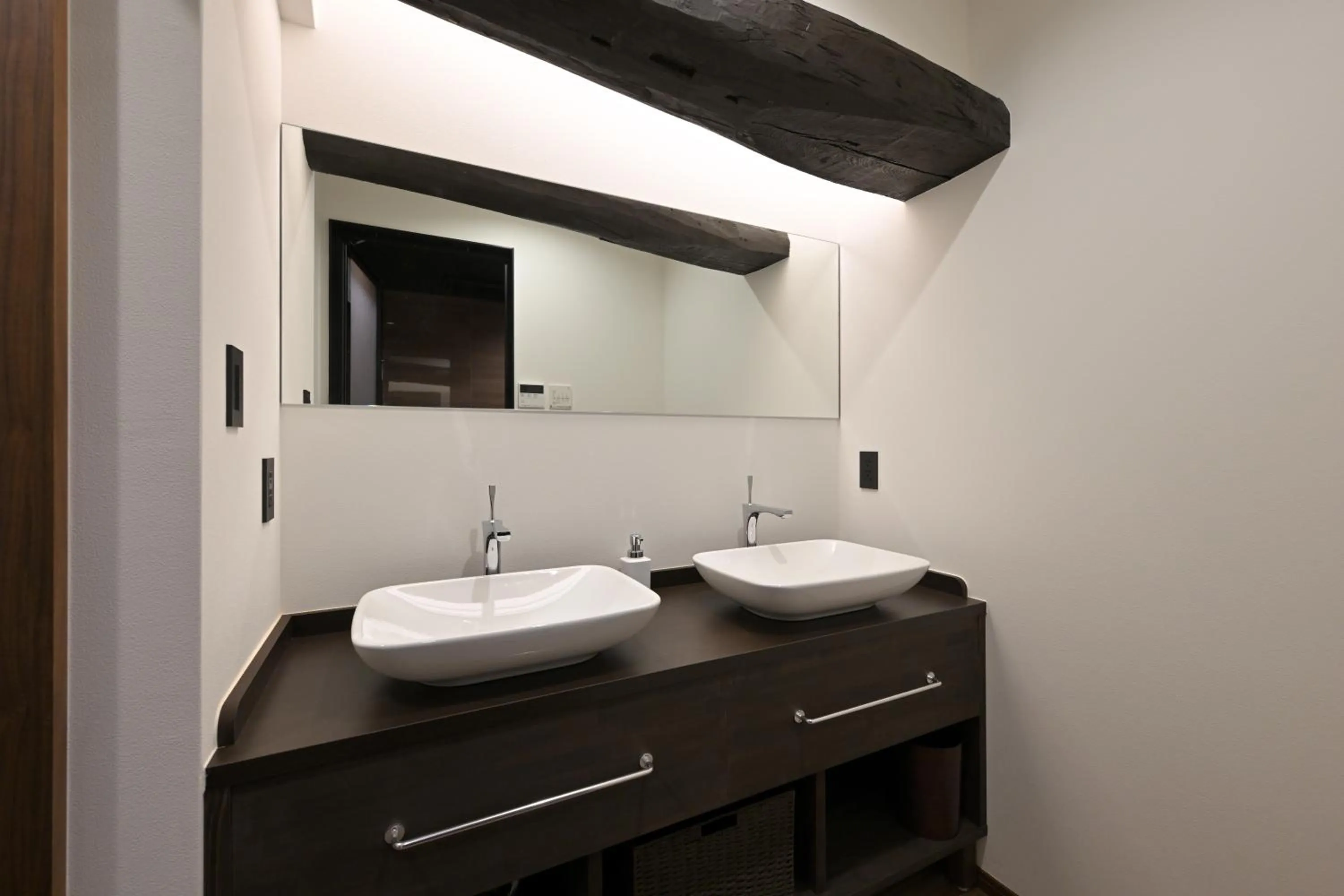 Bathroom in Takeya Gojo