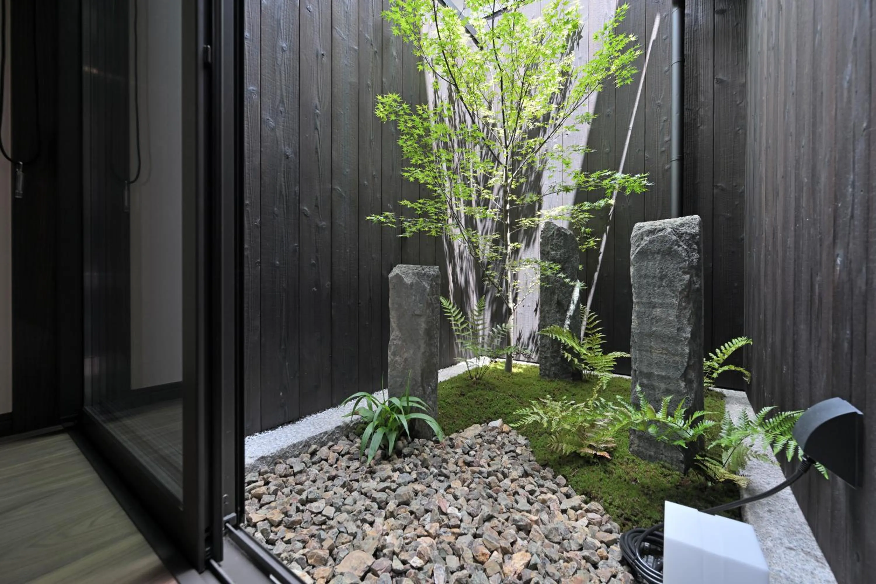Inner courtyard view in Takeya Gojo