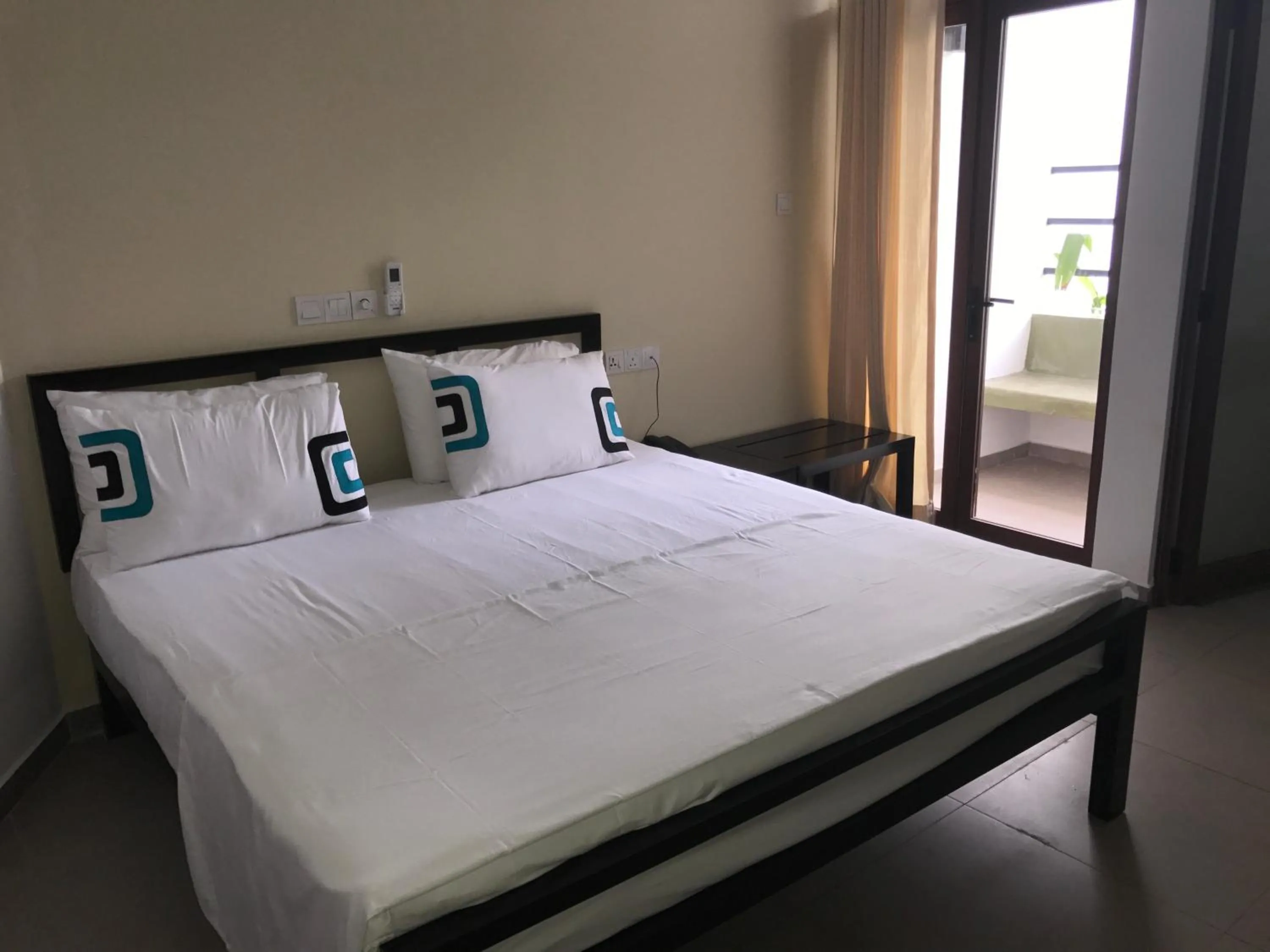 Bed in Saninro Hotel - Ragama