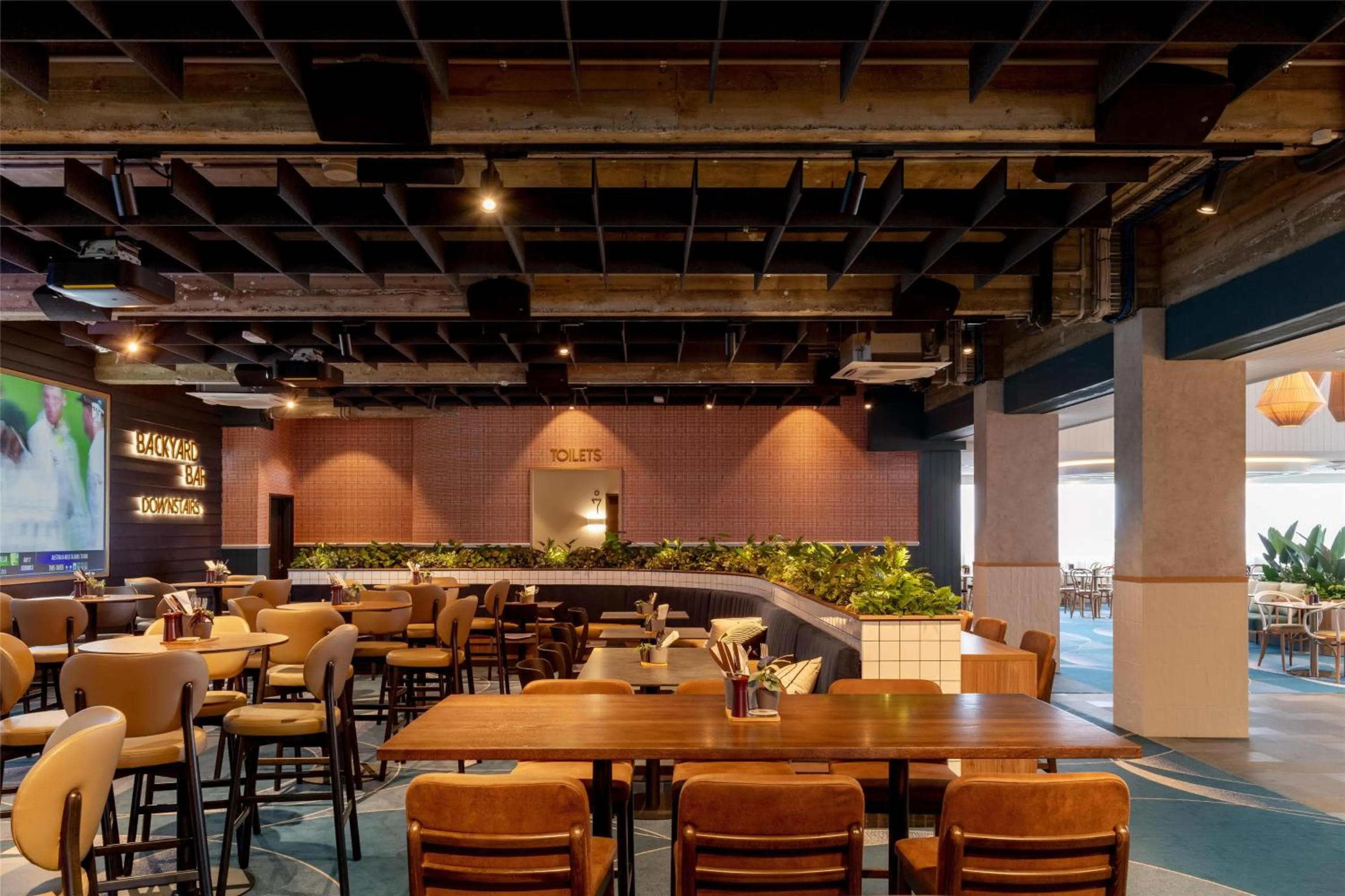 Restaurant/places to eat in Nightcap at Camp Hill Hotel