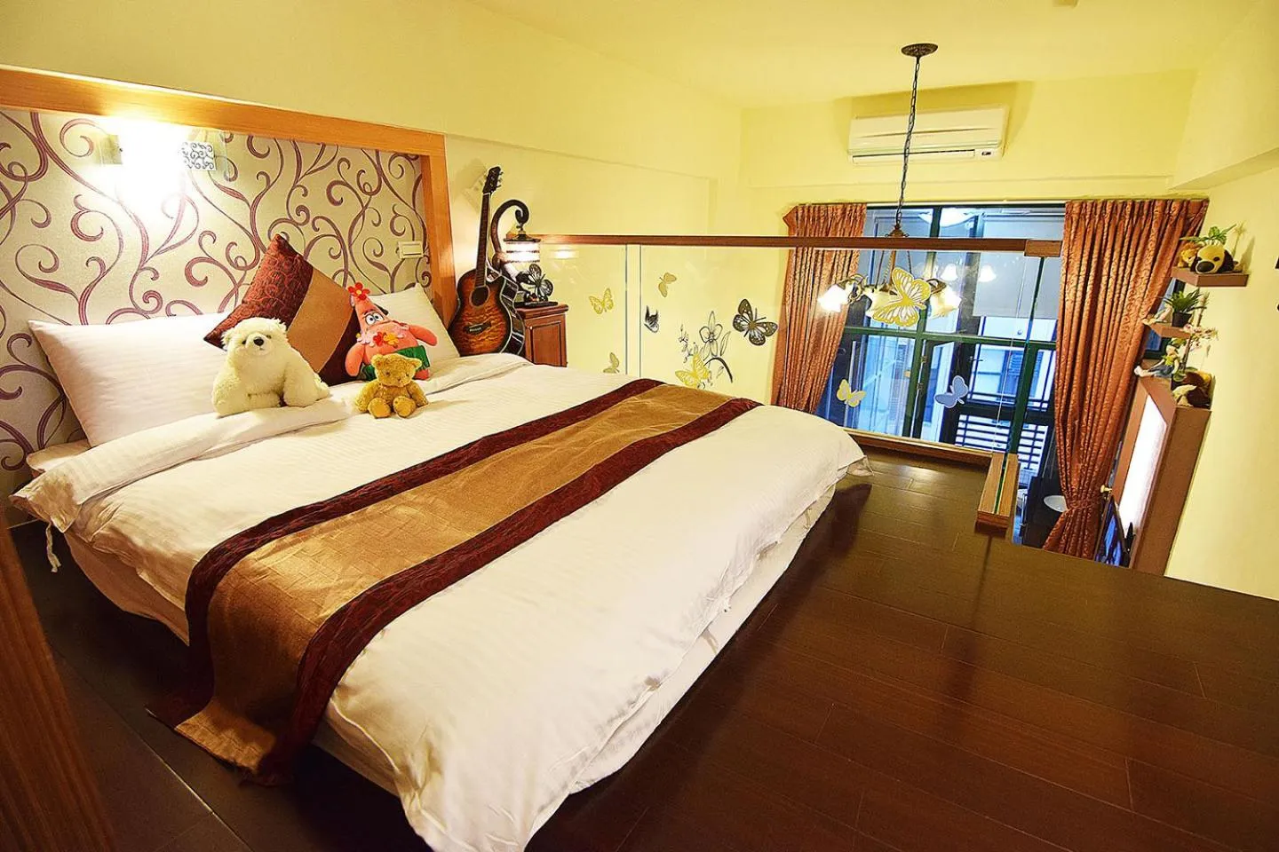 Bed in No. 21 Jiaoxi Hot Spring Homestay