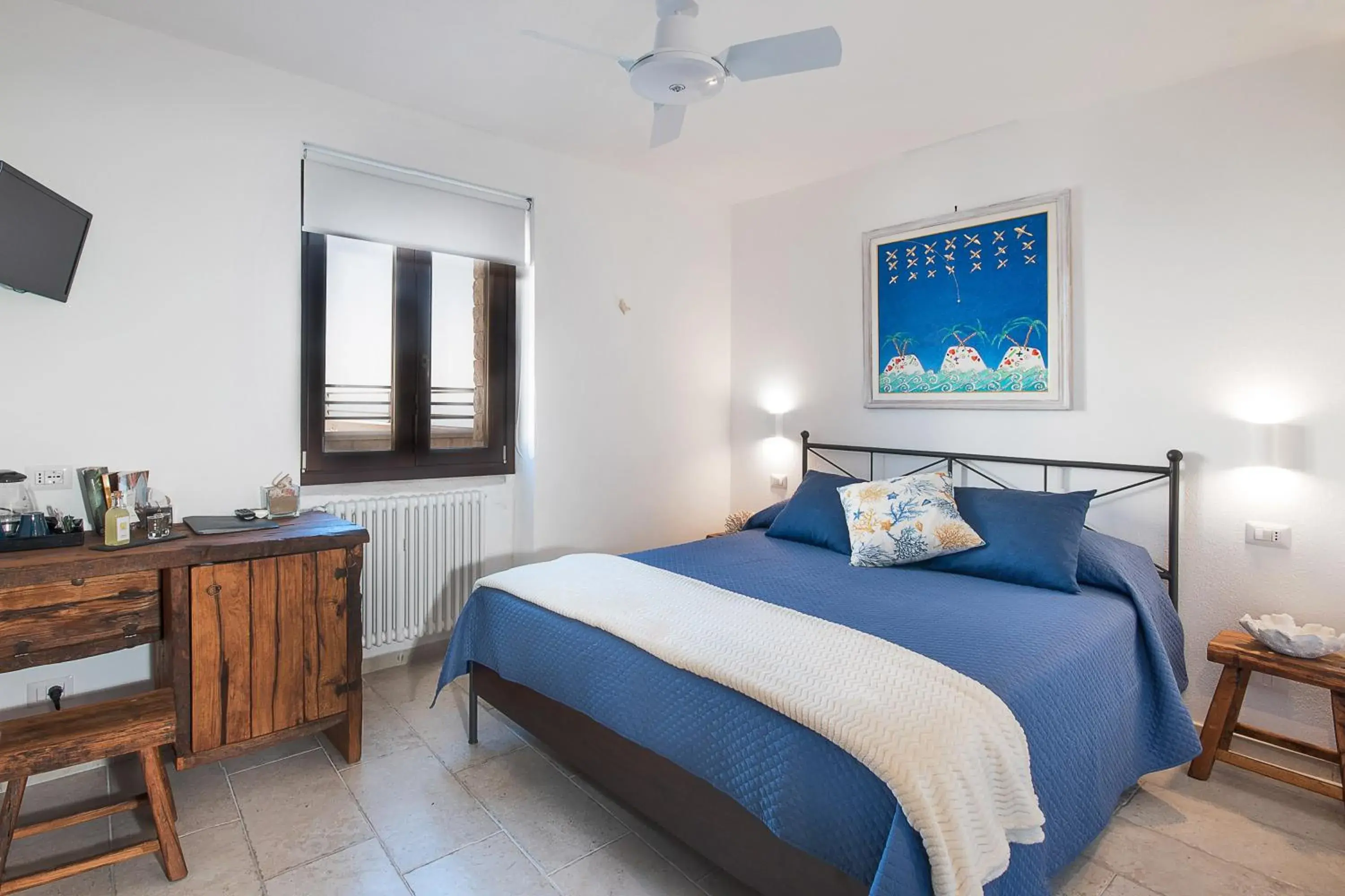 Double Room with Sea View in B&B Casanita Double Room with Sea View in B&B Casanita