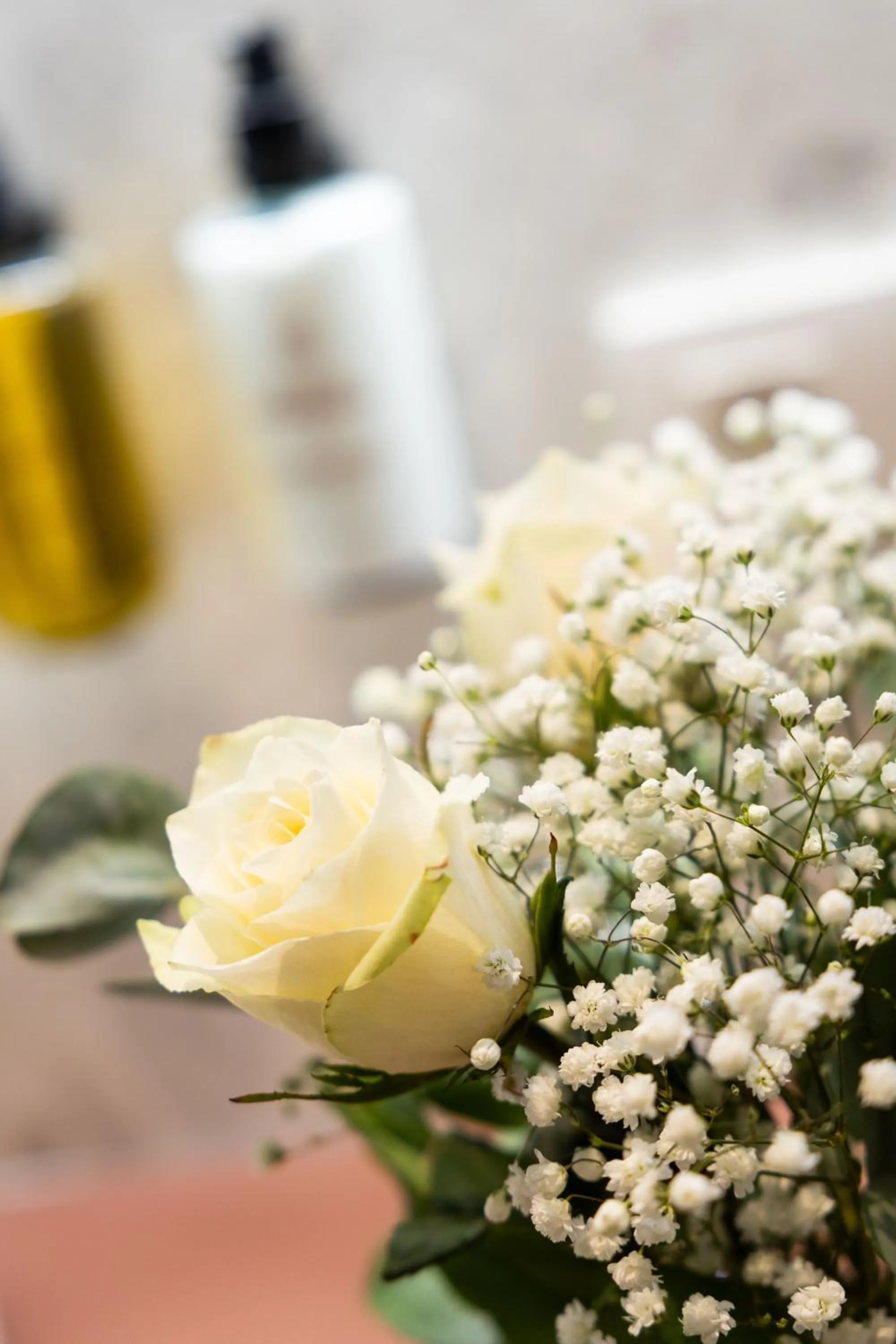 Bedroom in Hotel du Commerce