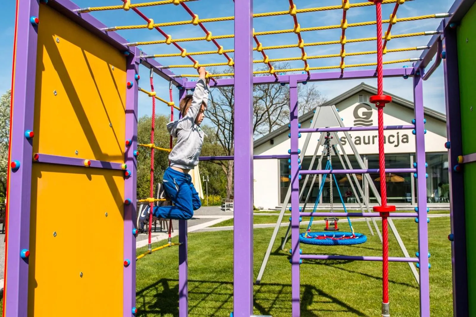 Children play ground in Hotel Oskar Business & Spa
