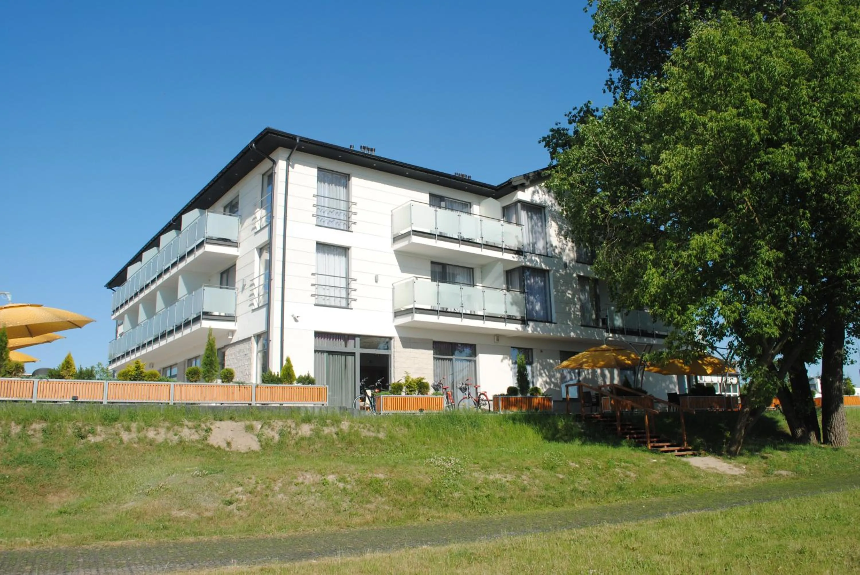Property building in Hotel Oskar Business & Spa