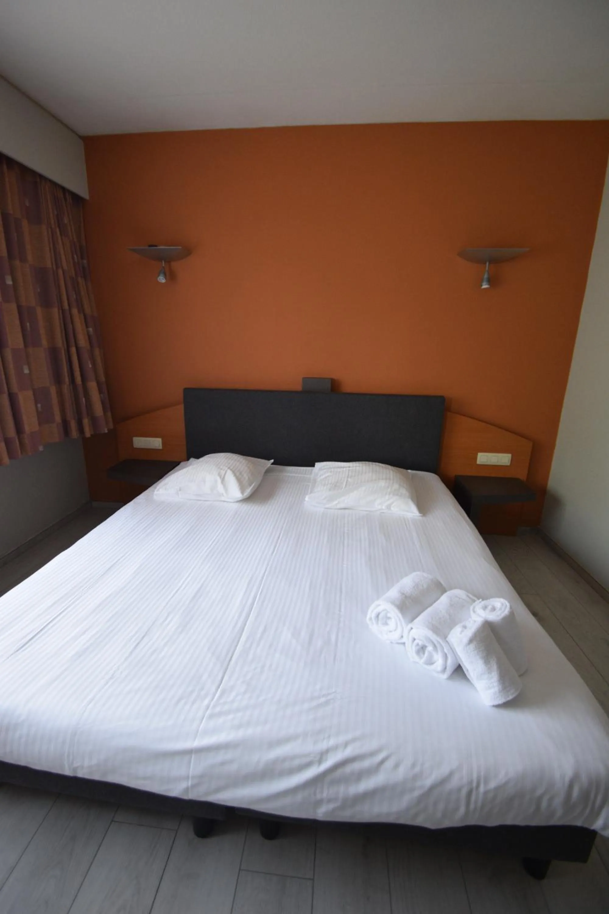 Bed in Sleep & Go Brussels Expo Hotel