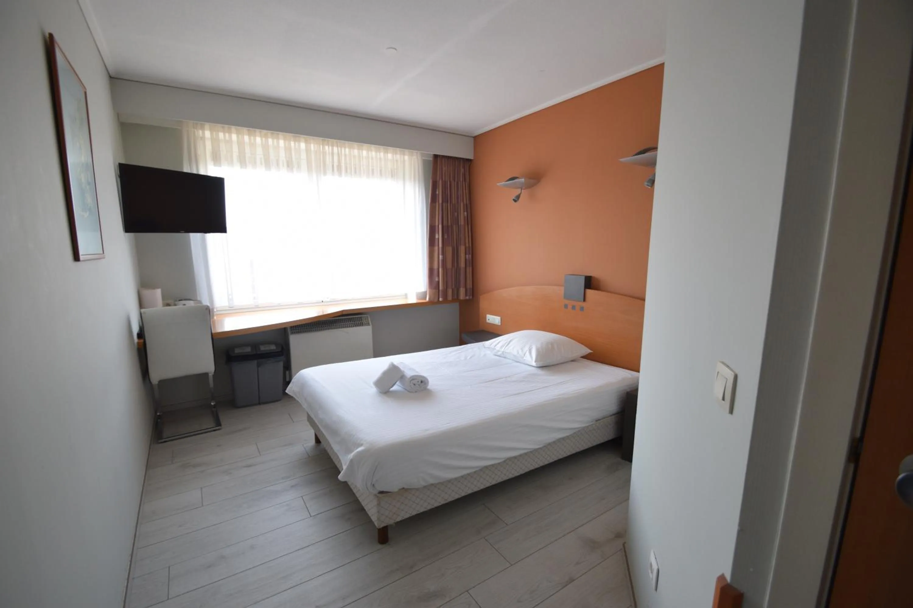 Bed in Sleep & Go Brussels Expo Hotel