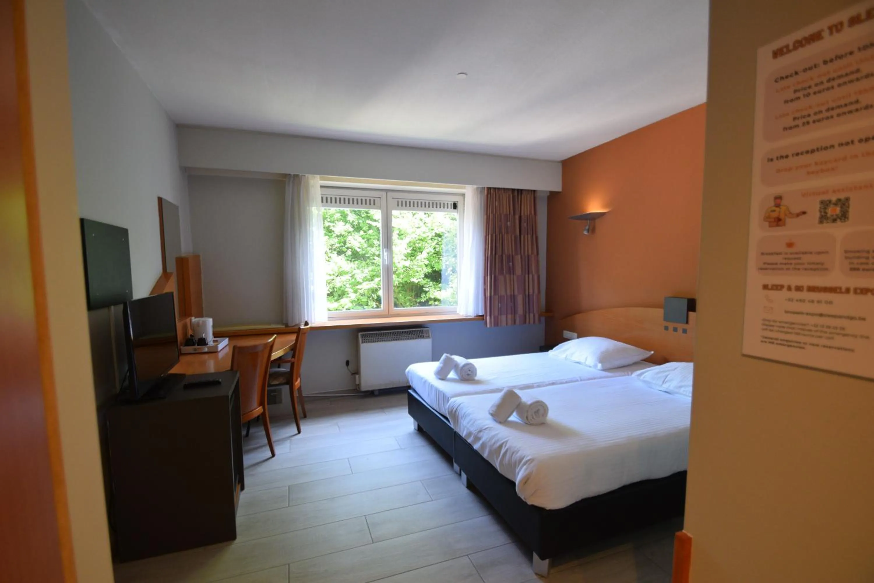 Bed in Sleep & Go Brussels Expo Hotel