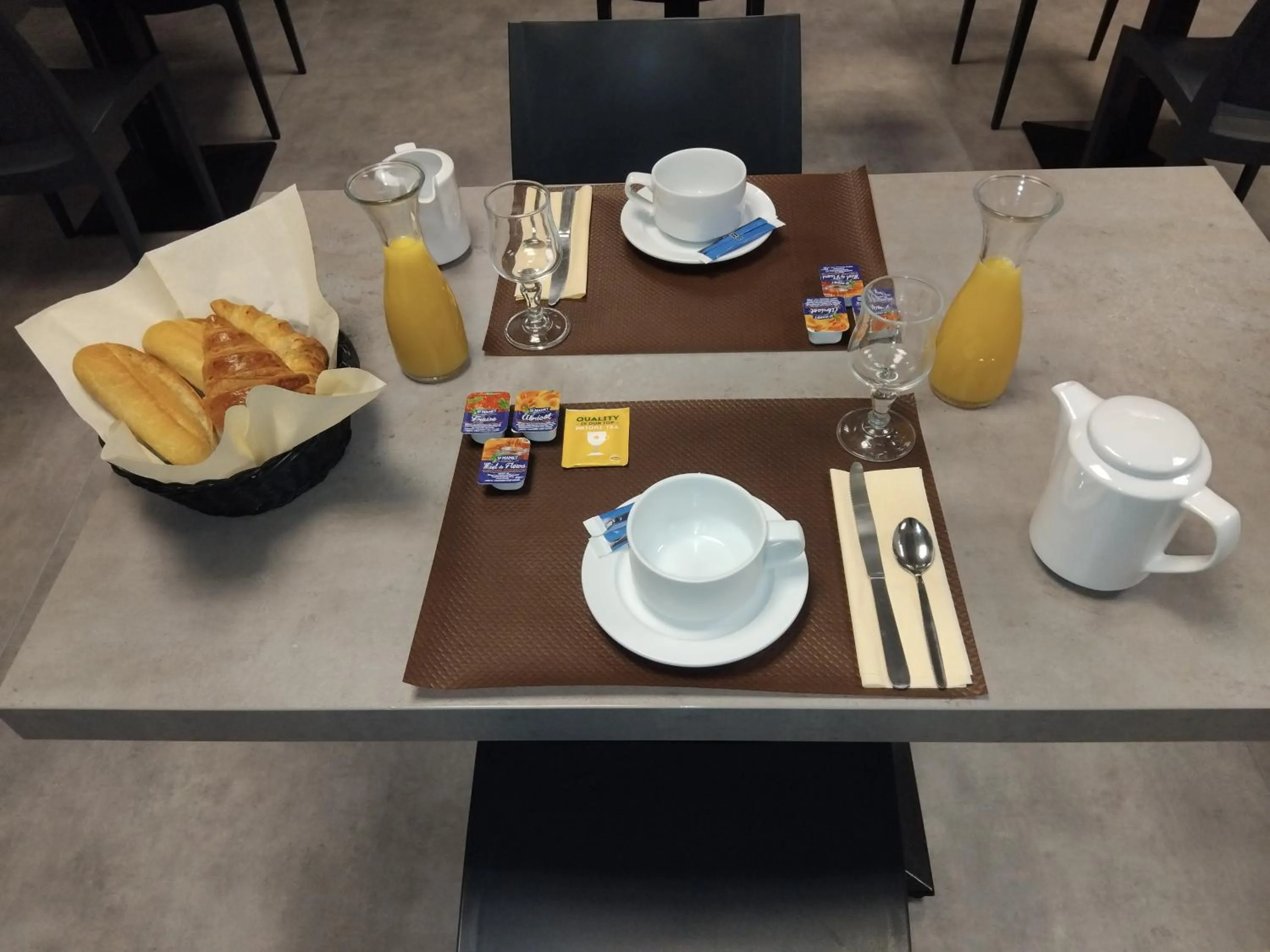 Continental breakfast in Be Myhôtel