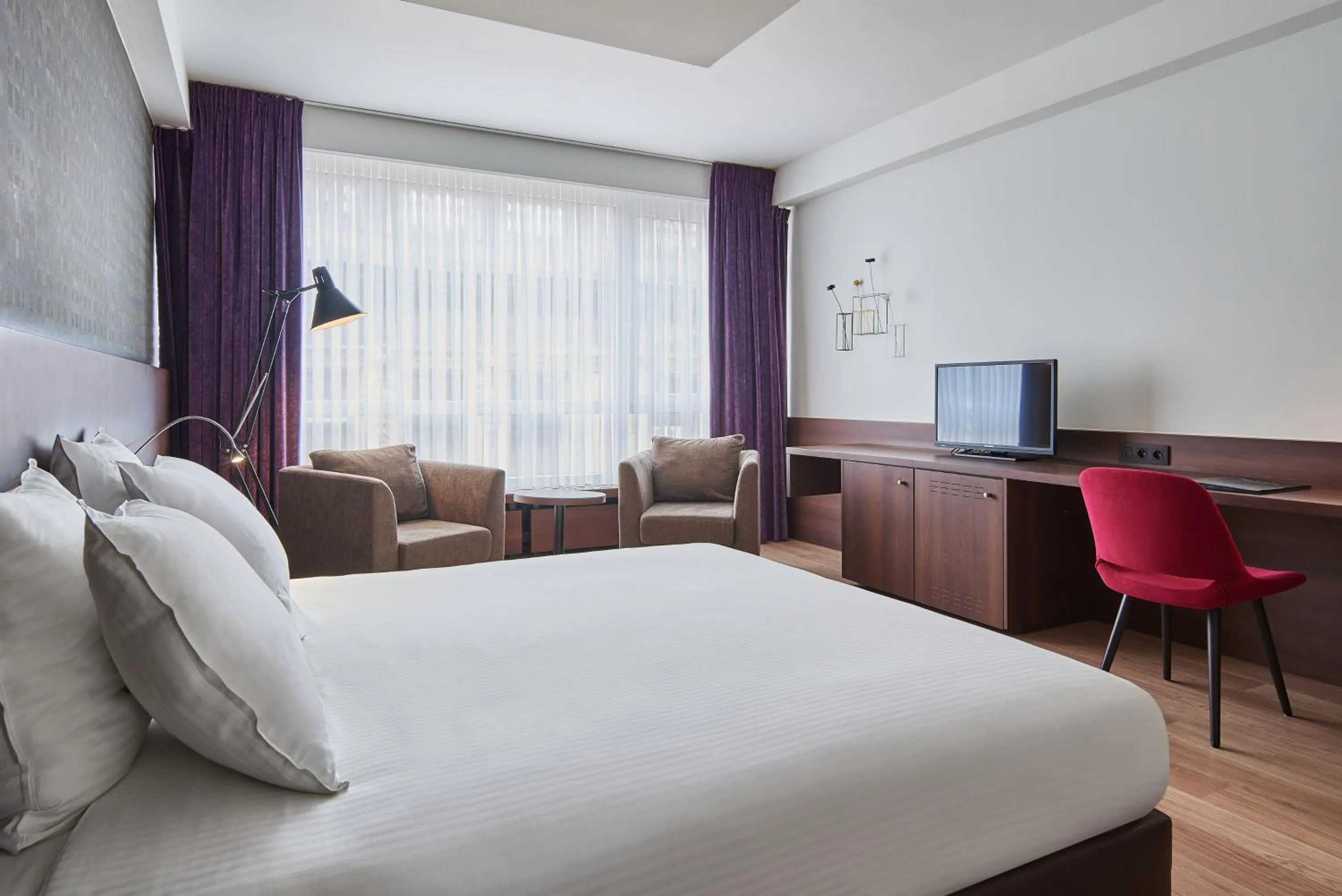 Bed in Theater Hotel