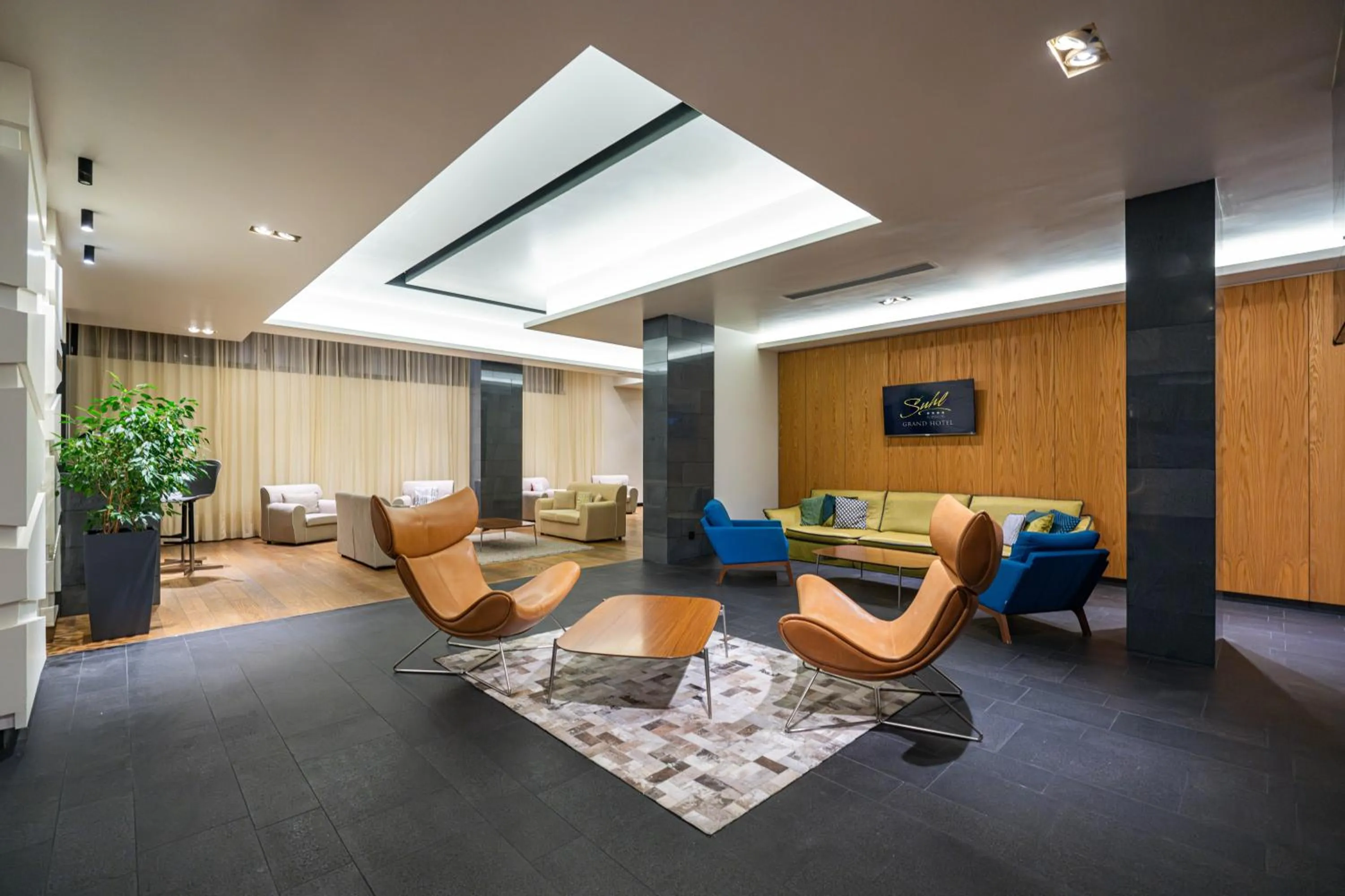 Lobby or reception in HVD Grand Hotel Suhl Business & Leisure