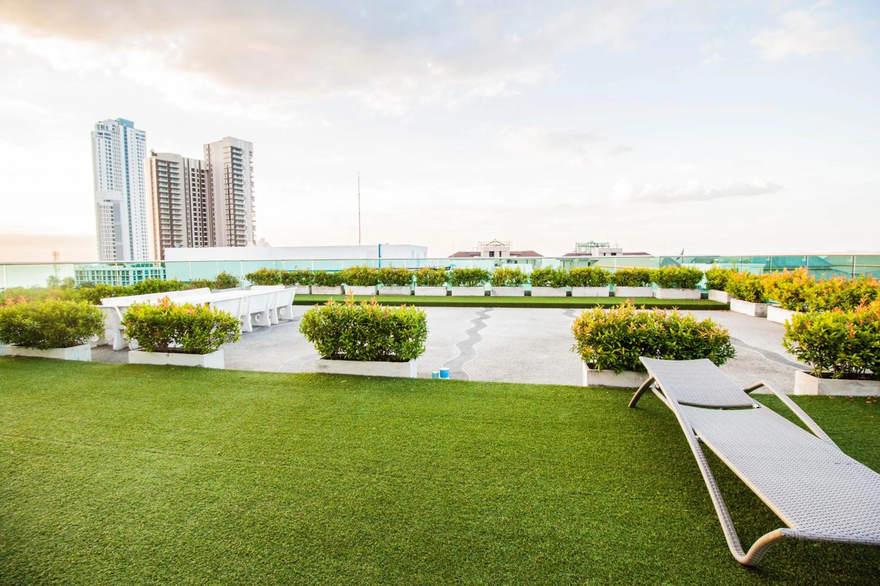 Garden in Club Royal Wongamat by Pattaya Sunny Rentals