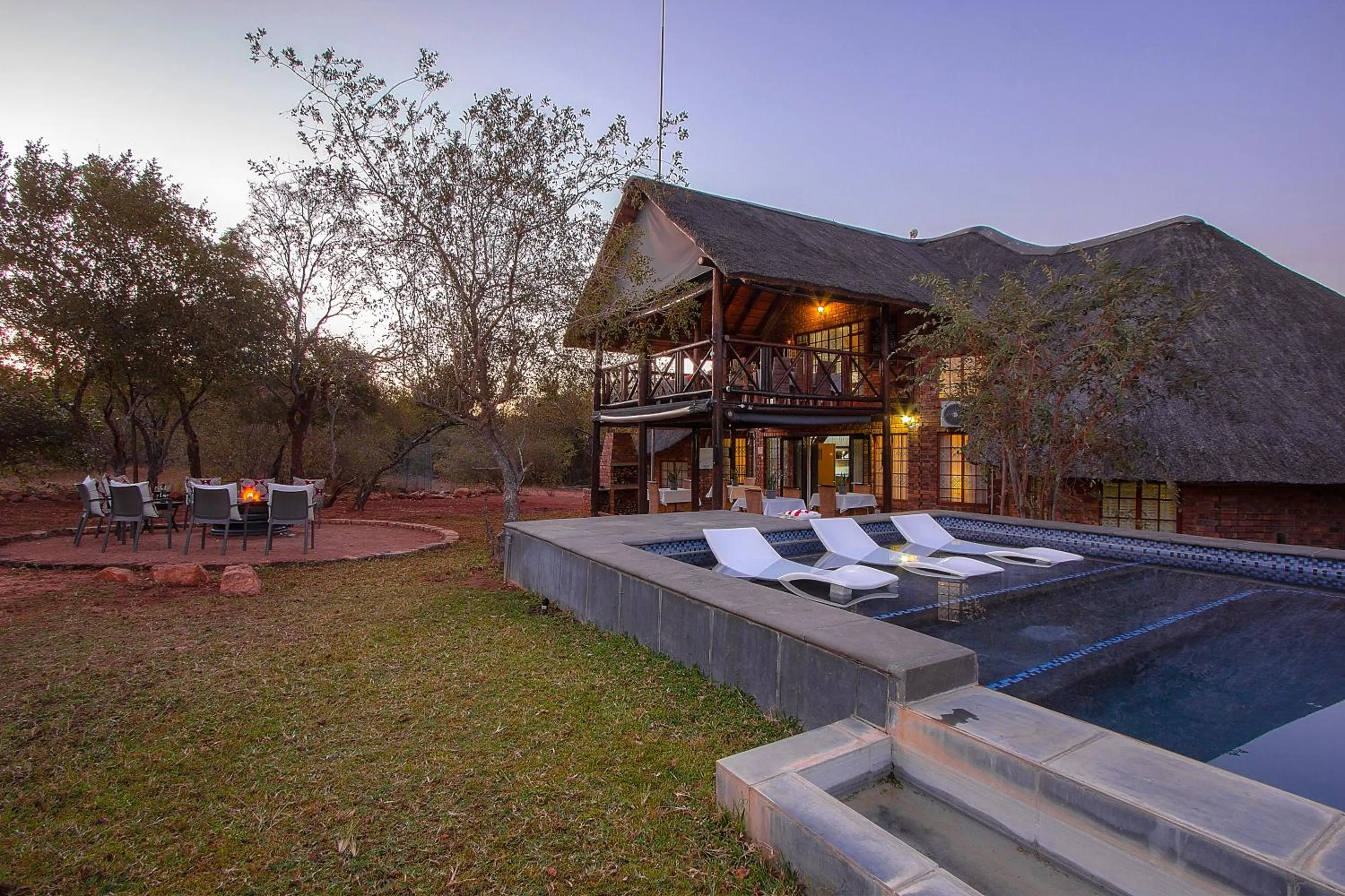 Pool view in Imbube Safari Lodge