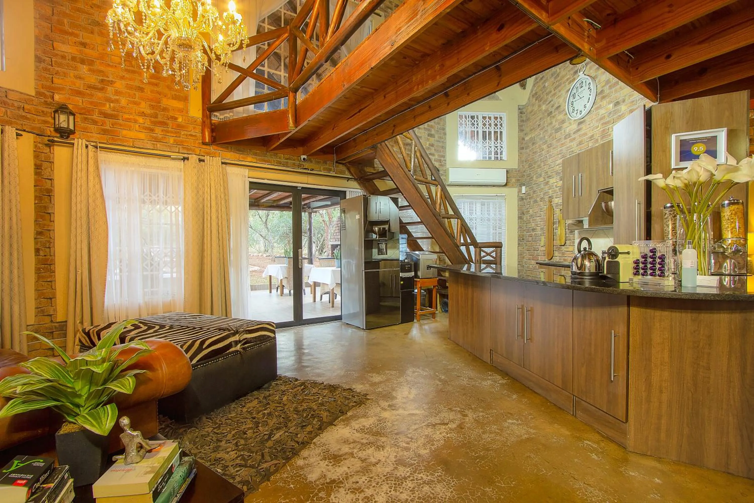 Property building in Imbube Safari Lodge