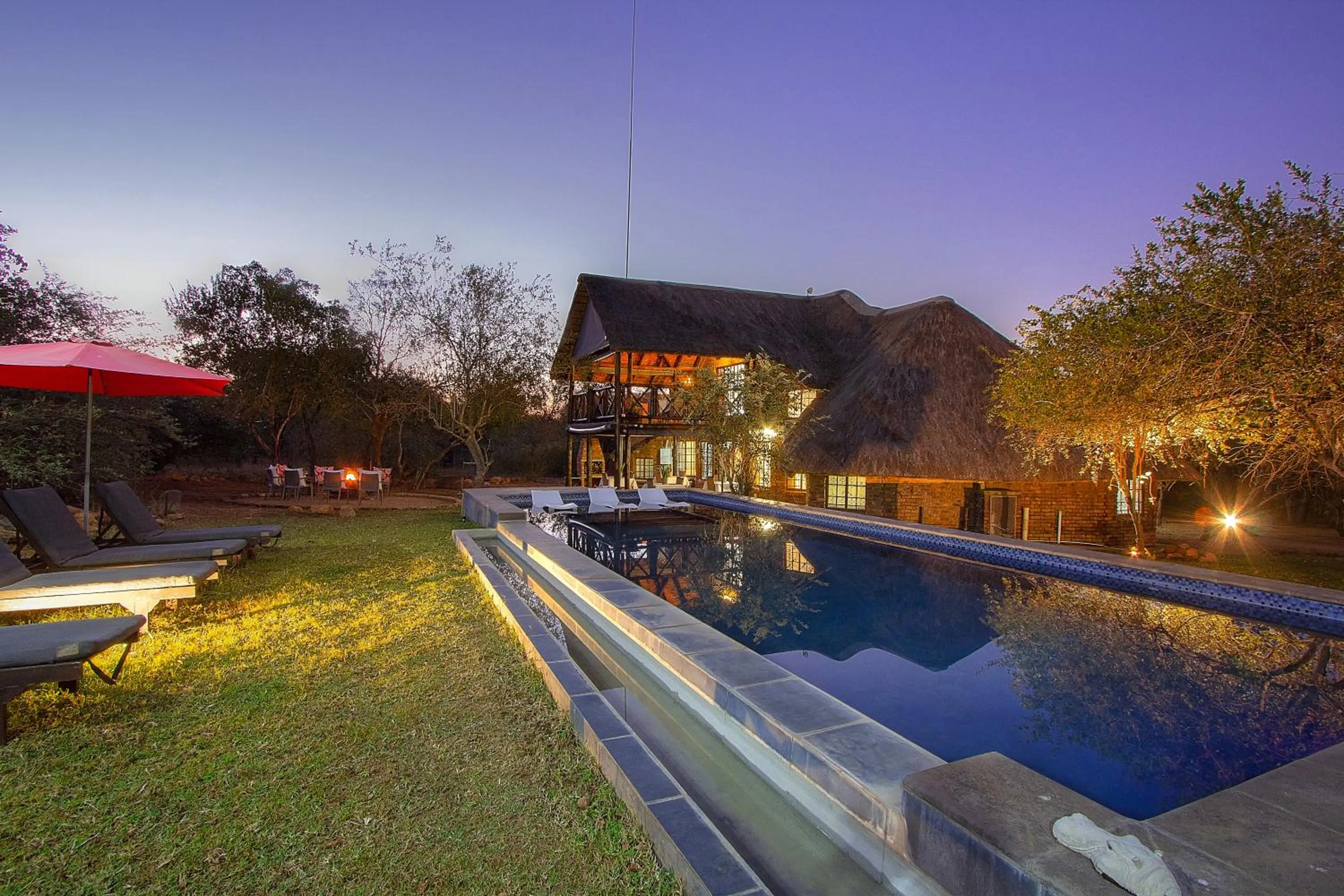 Property building in Imbube Safari Lodge